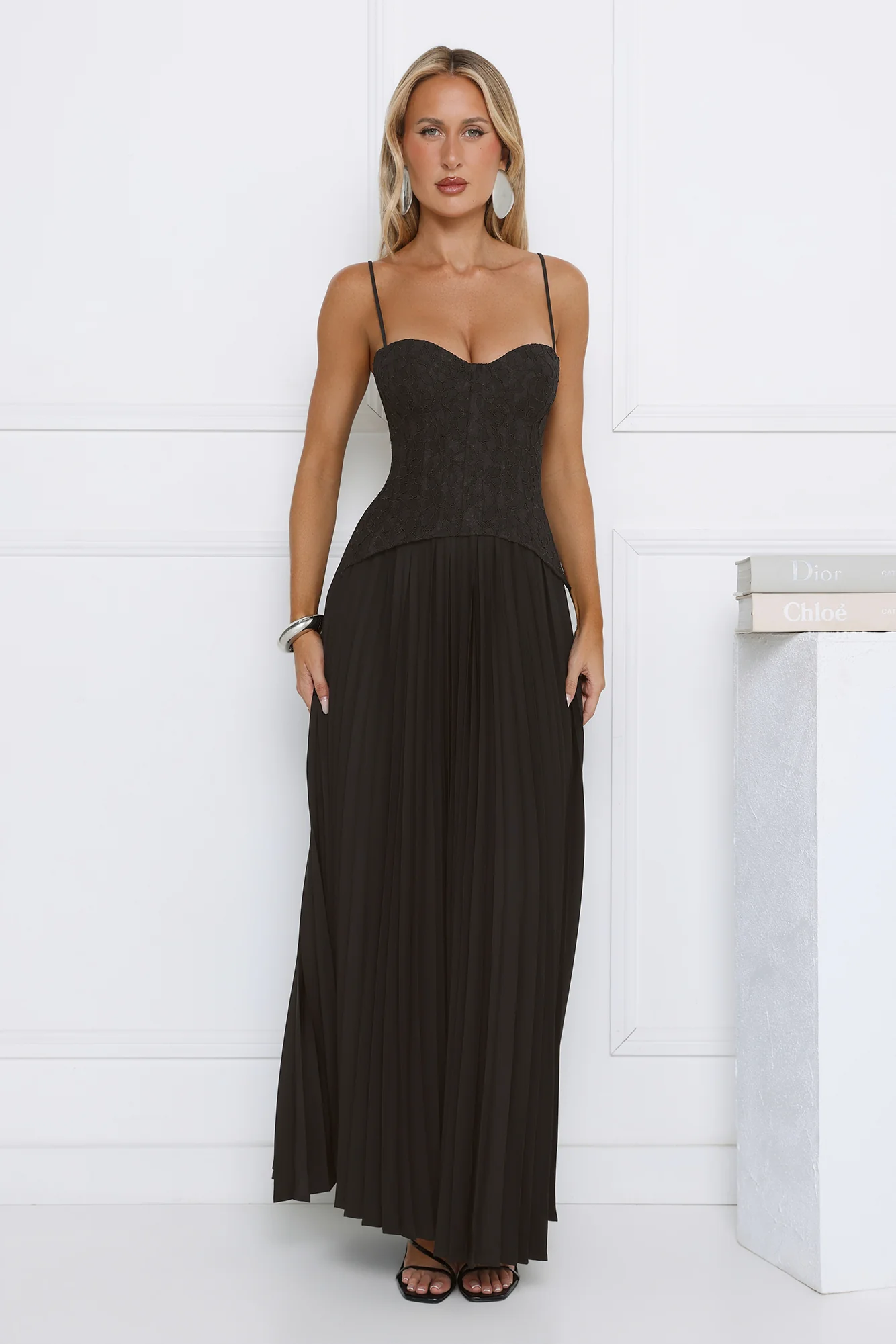 Antique Roses Lace Maxi Dress Black