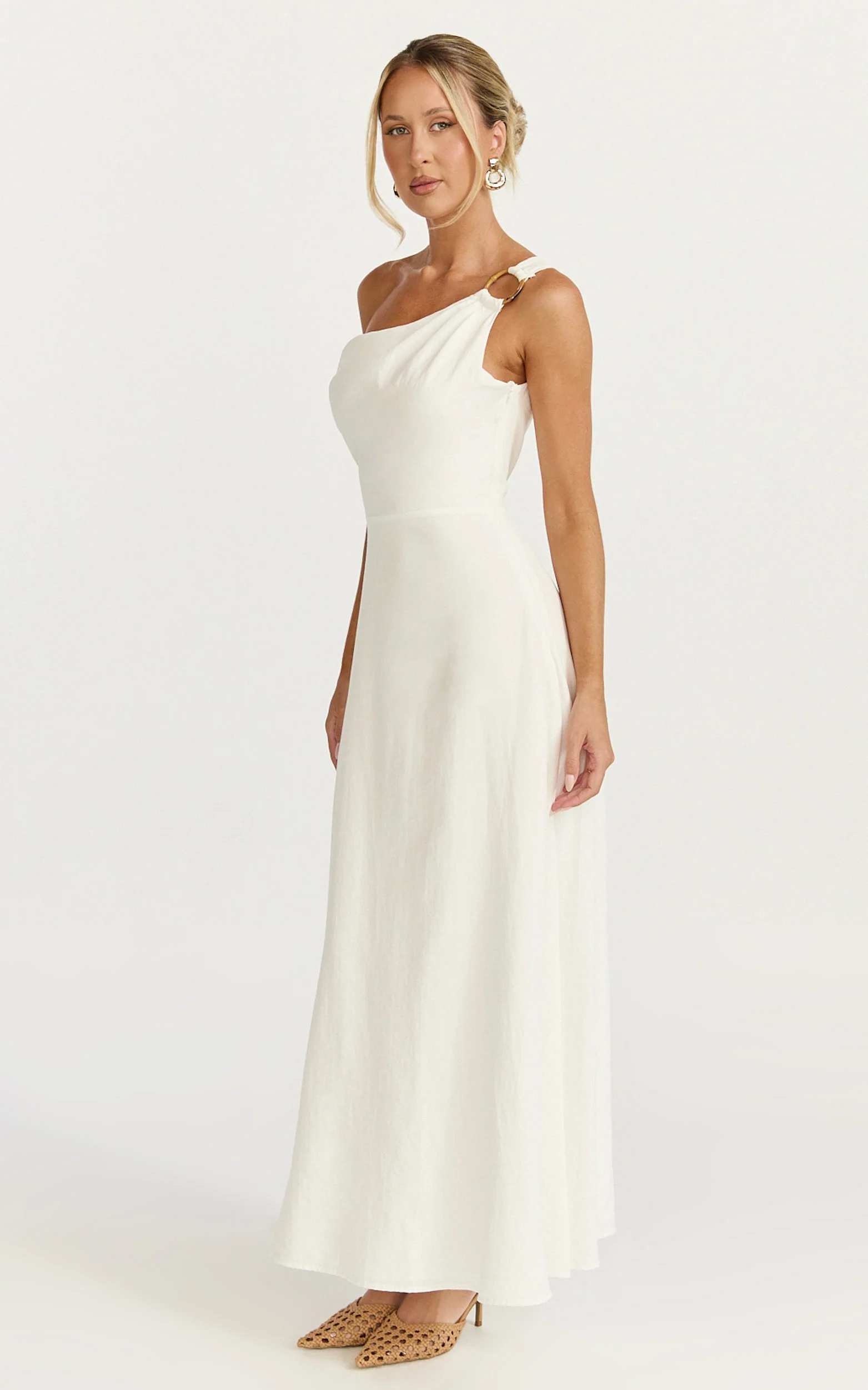 Off The Shoulder Hardware Detail A Line Dress in White