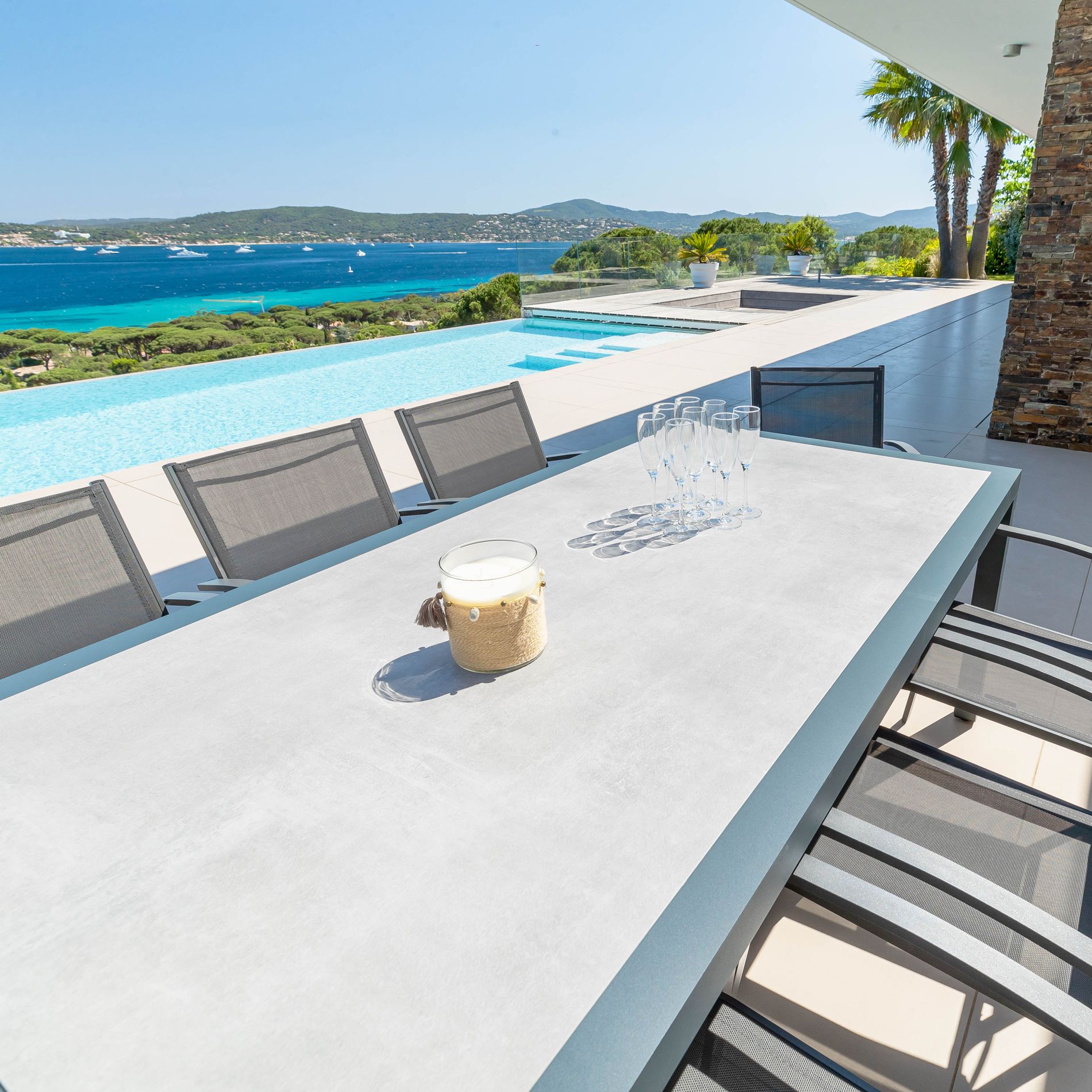 Table de jardin en aluminium et céramique 8 places (192 x 102 cm) Torano Gris anthracite