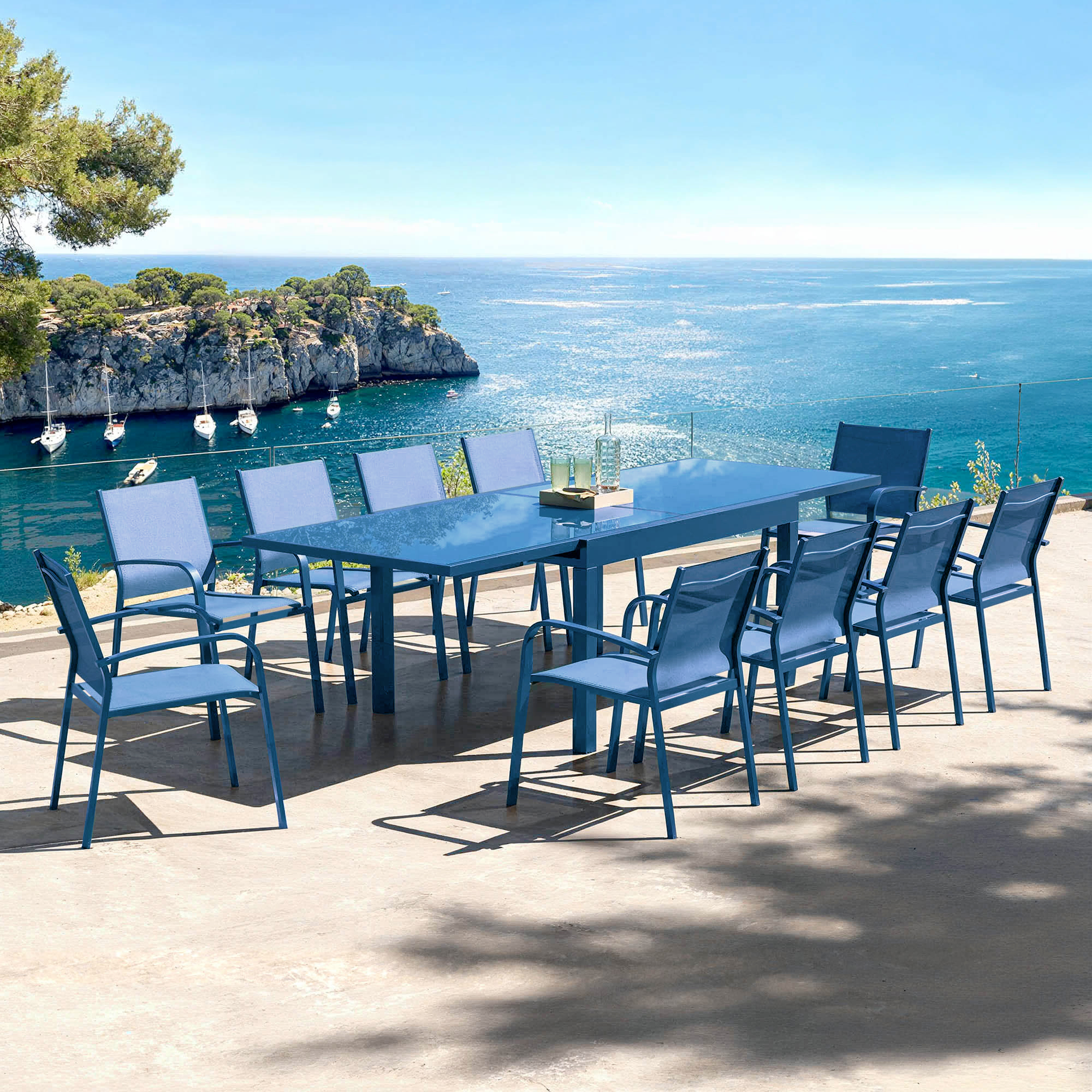 Table de jardin extensible en verre 10 places (135/270 x 90 cm) Murano Bleu pétrole