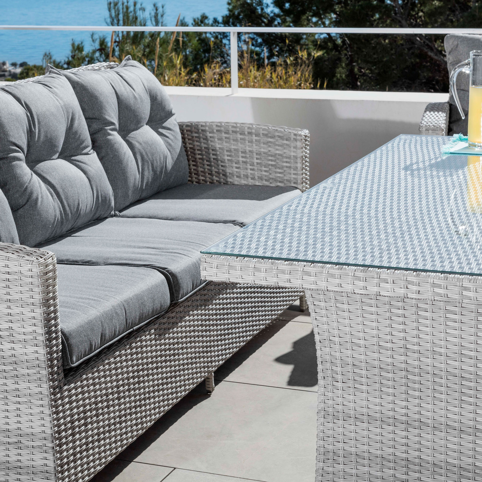 Table de jardin en aluminium et résine tressée 6 places (145 x 85 cm) Tivoli Gris