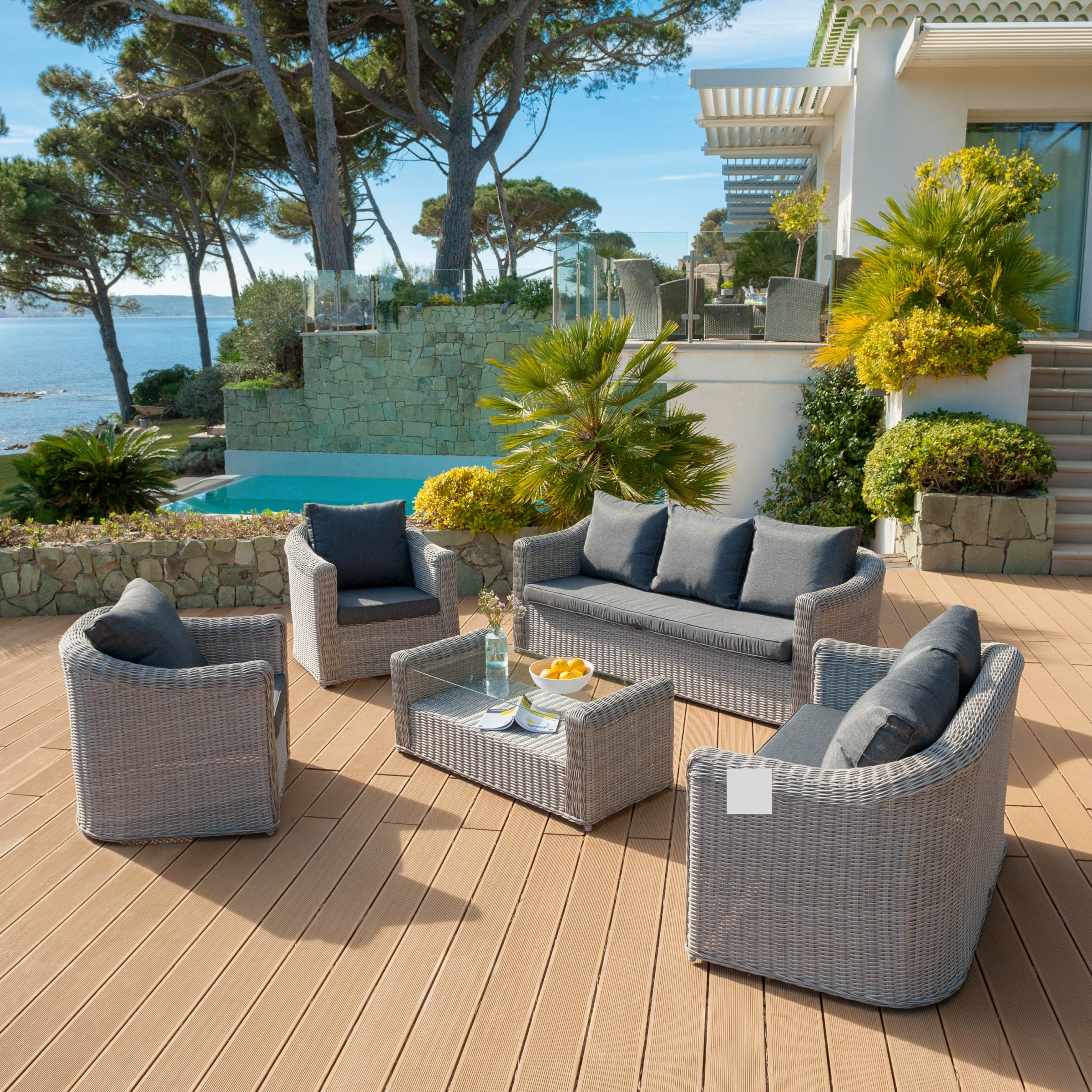 Salon de jardin en résine tressée 7 places 5 pcs Calvi Gris et gris foncé