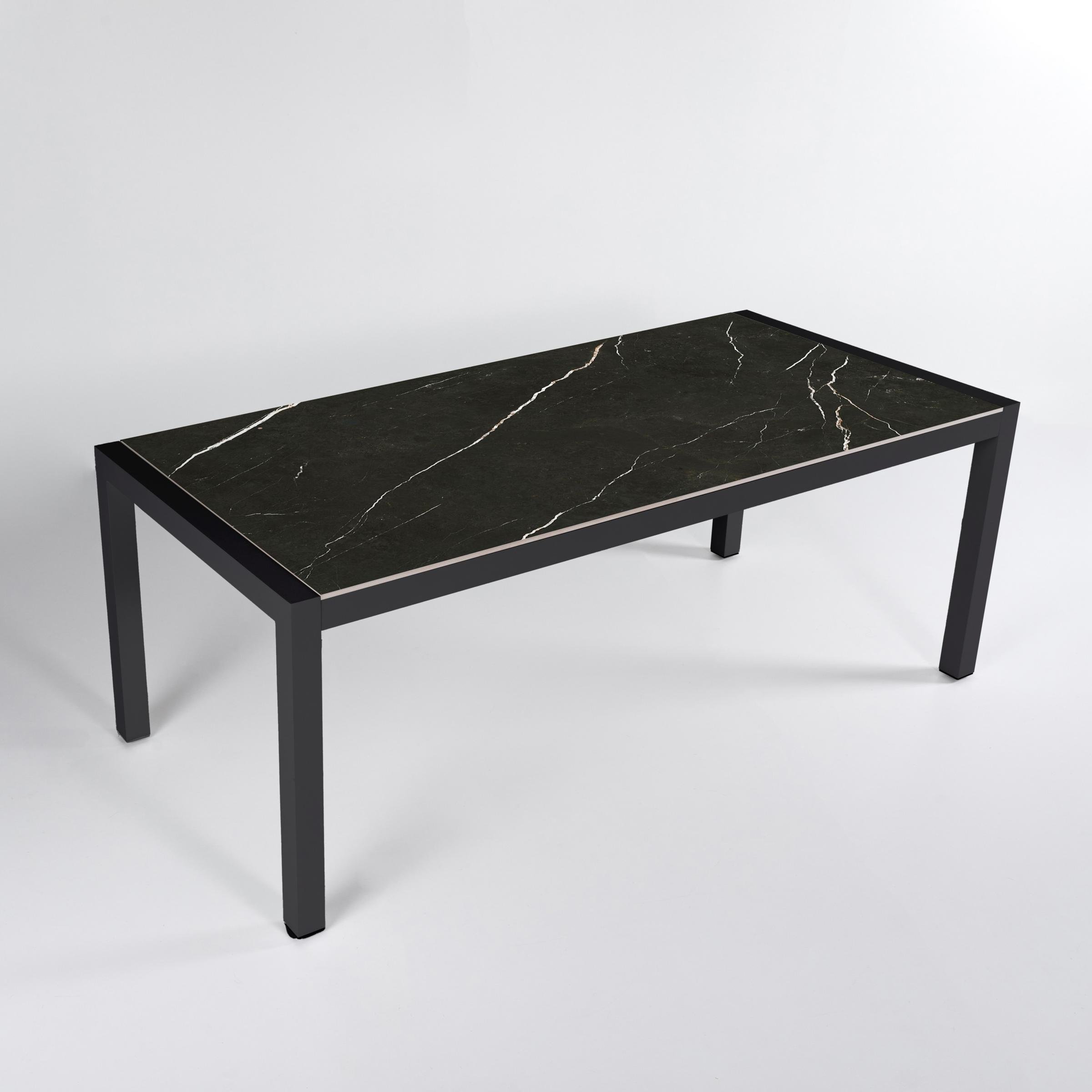 Table de jardin en aluminium et céramique 8 places (180 x 90 cm) Modena Noir marbré
