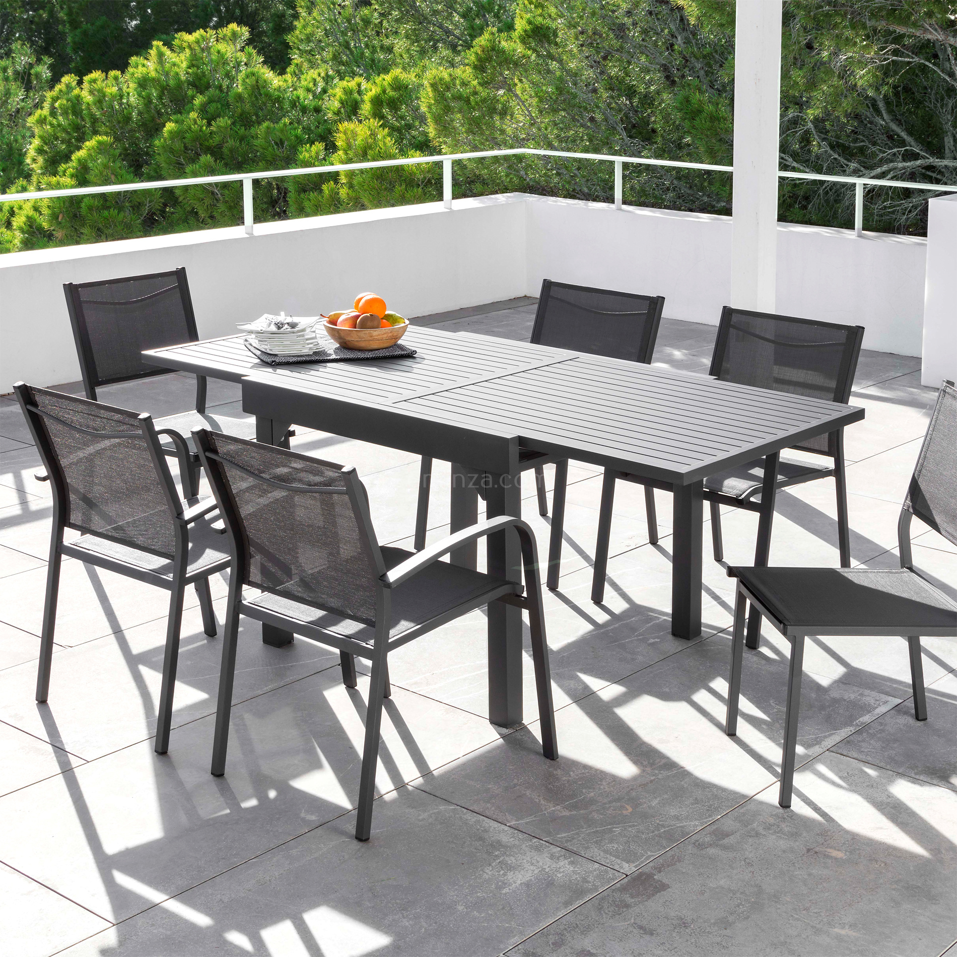 Table de jardin extensible en aluminium 8 places (90/180 x 90 cm) Murano Gris anthracite