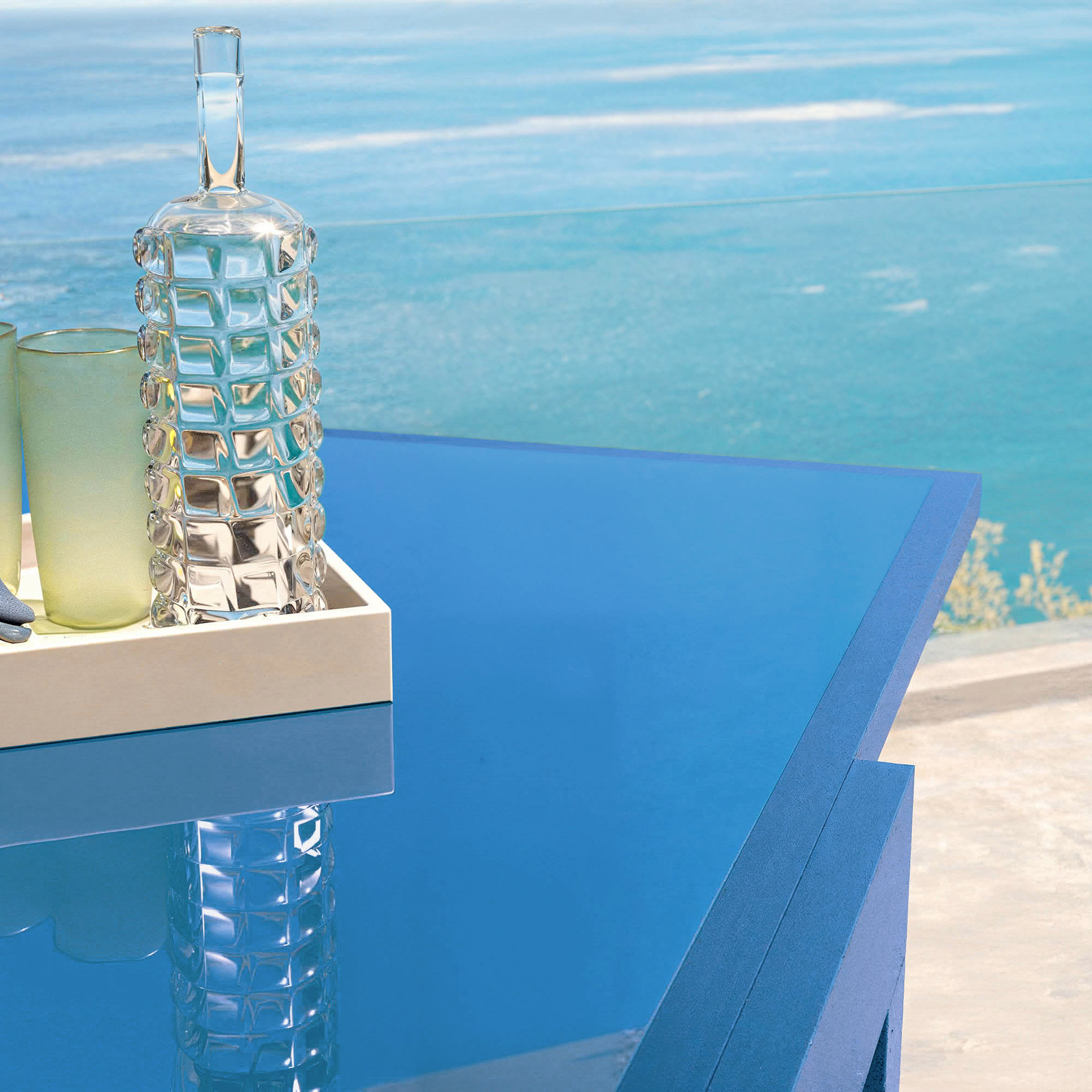 Table de jardin extensible en verre 10 places (135/270 x 90 cm) Murano Bleu pétrole