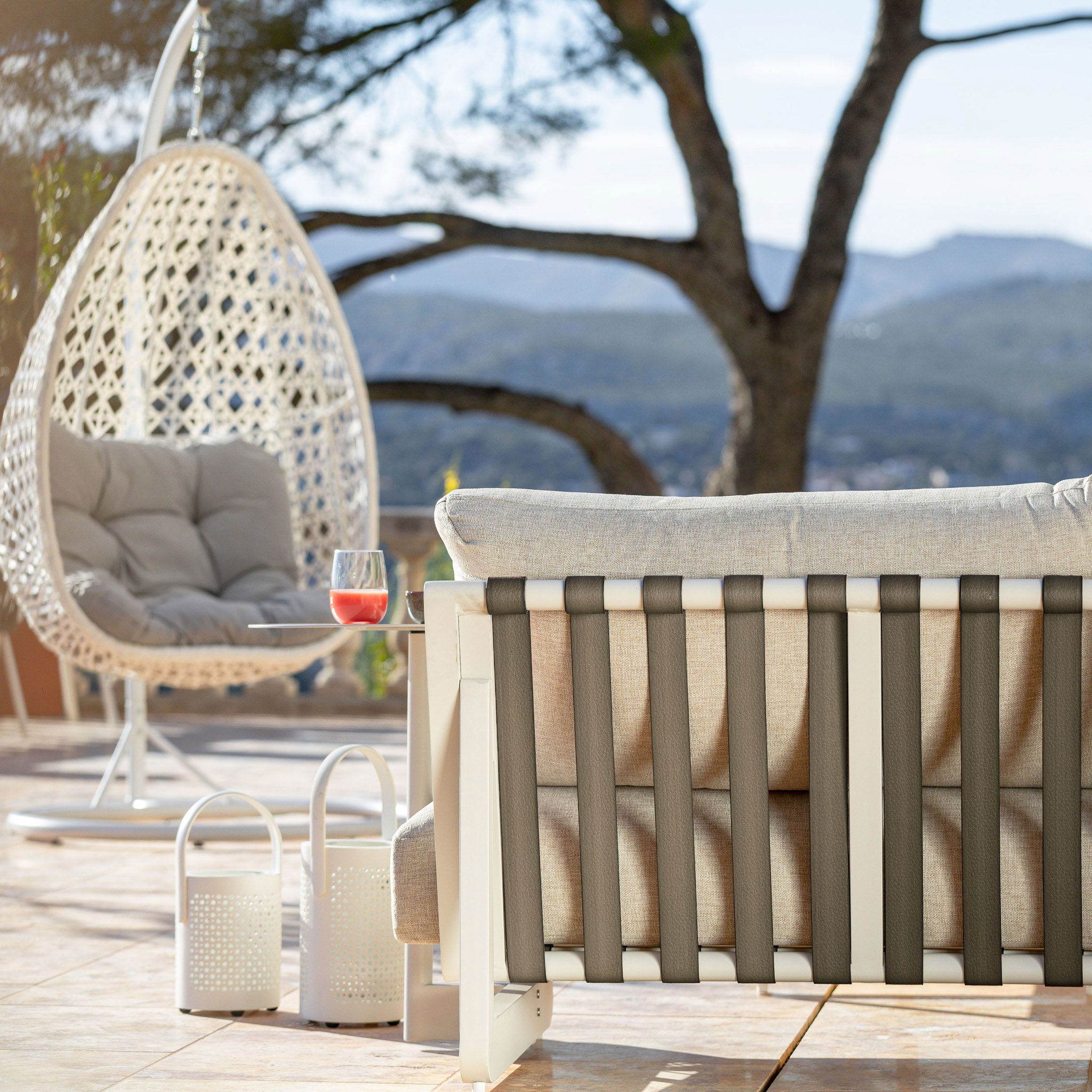 Salon de jardin en aluminium 7 places Long Beach Blanc