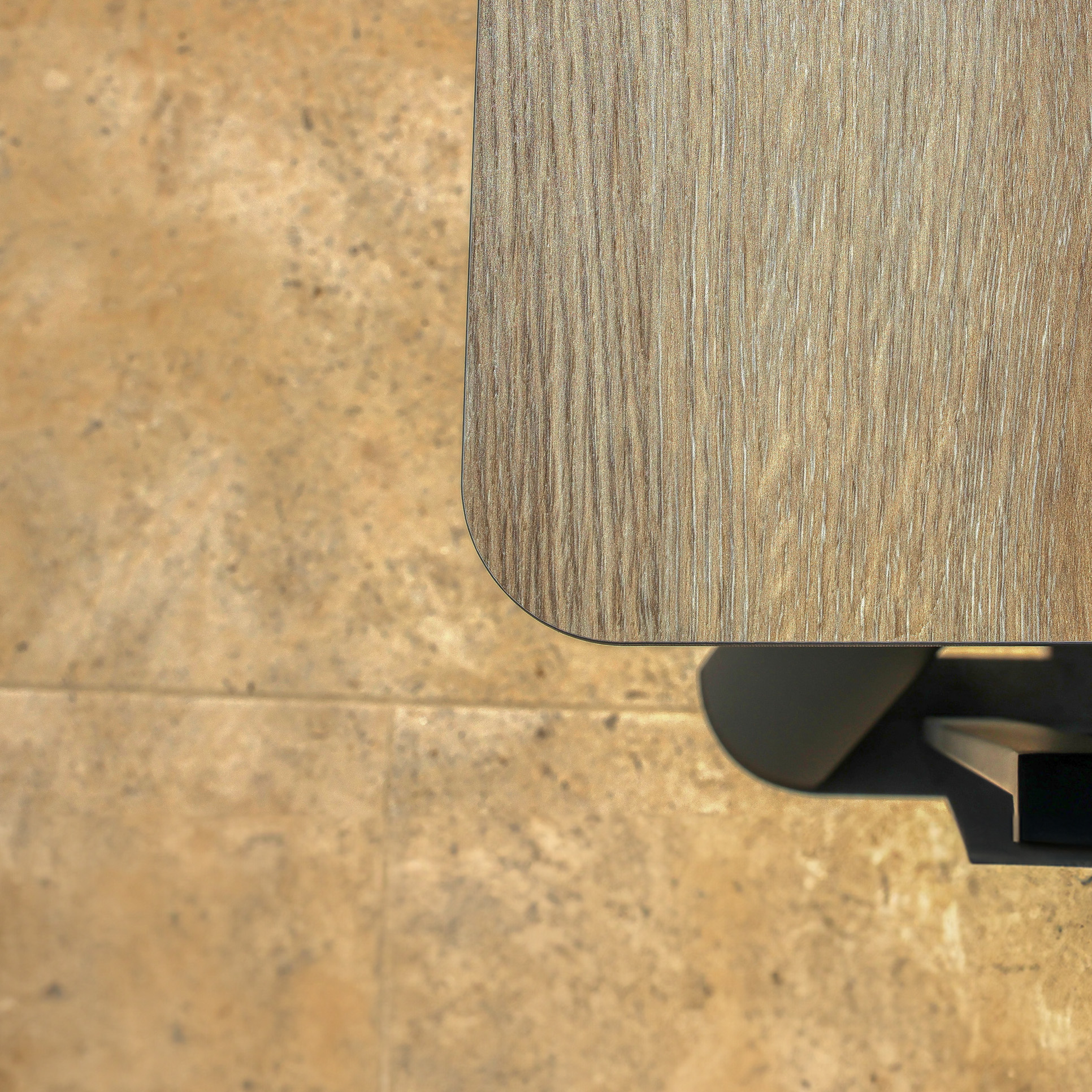 Table de jardin carrée en aluminium 8 places (136 x 136 cm) Amalfi Gris anthracite