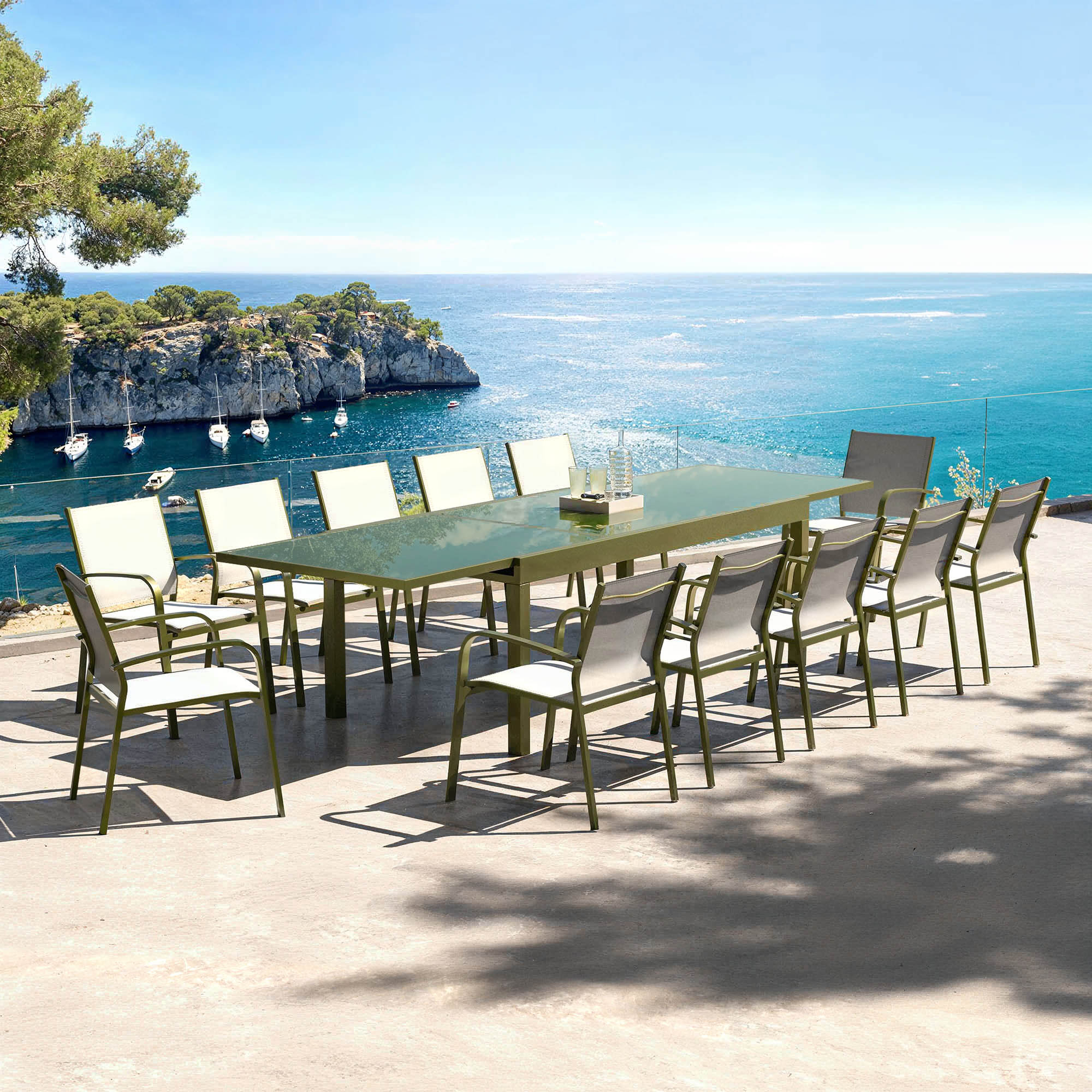 Table de jardin extensible en verre 12 places (200/320 x 100 cm) Murano Vert olive