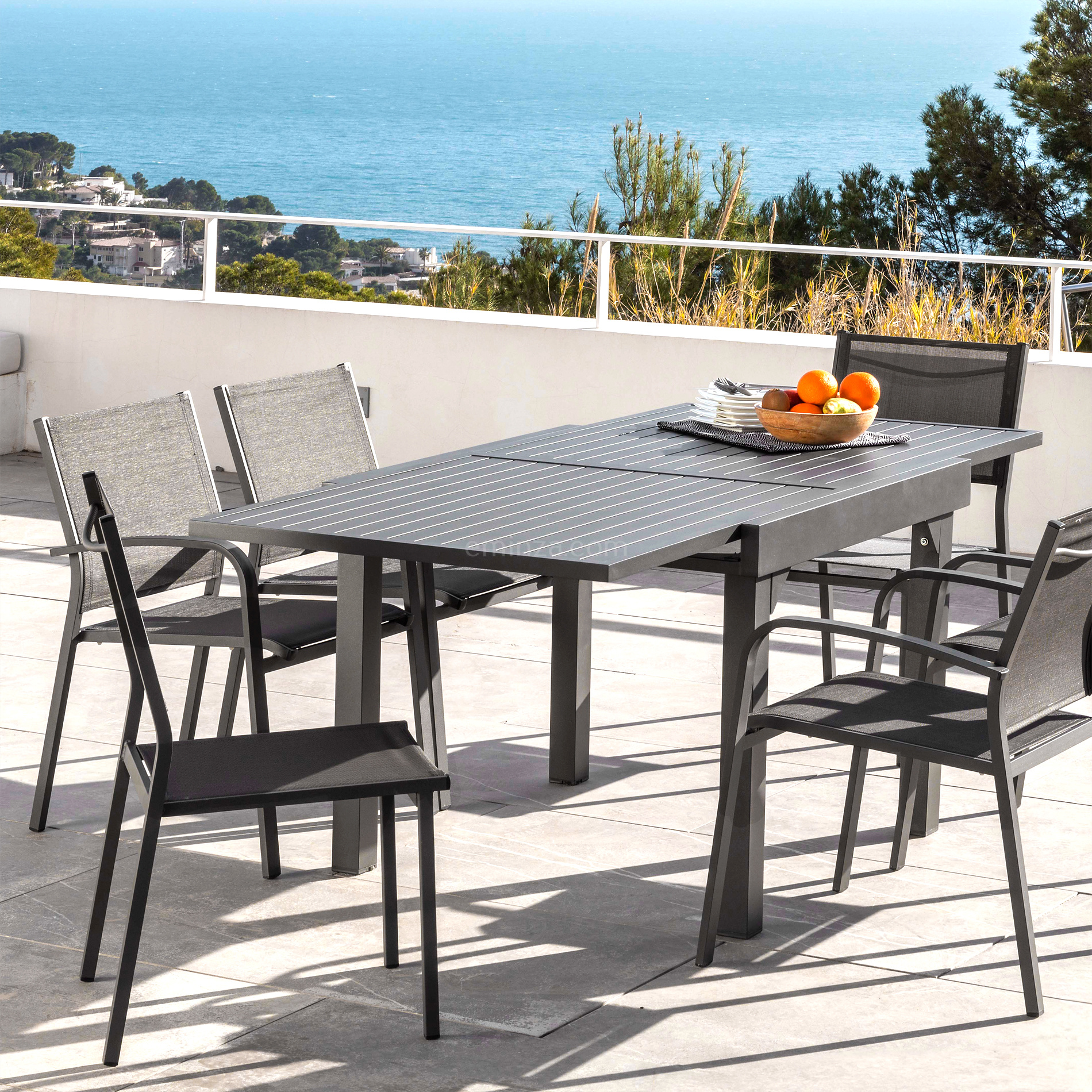 Table de jardin extensible en aluminium 8 places (90/180 x 90 cm) Murano Gris anthracite