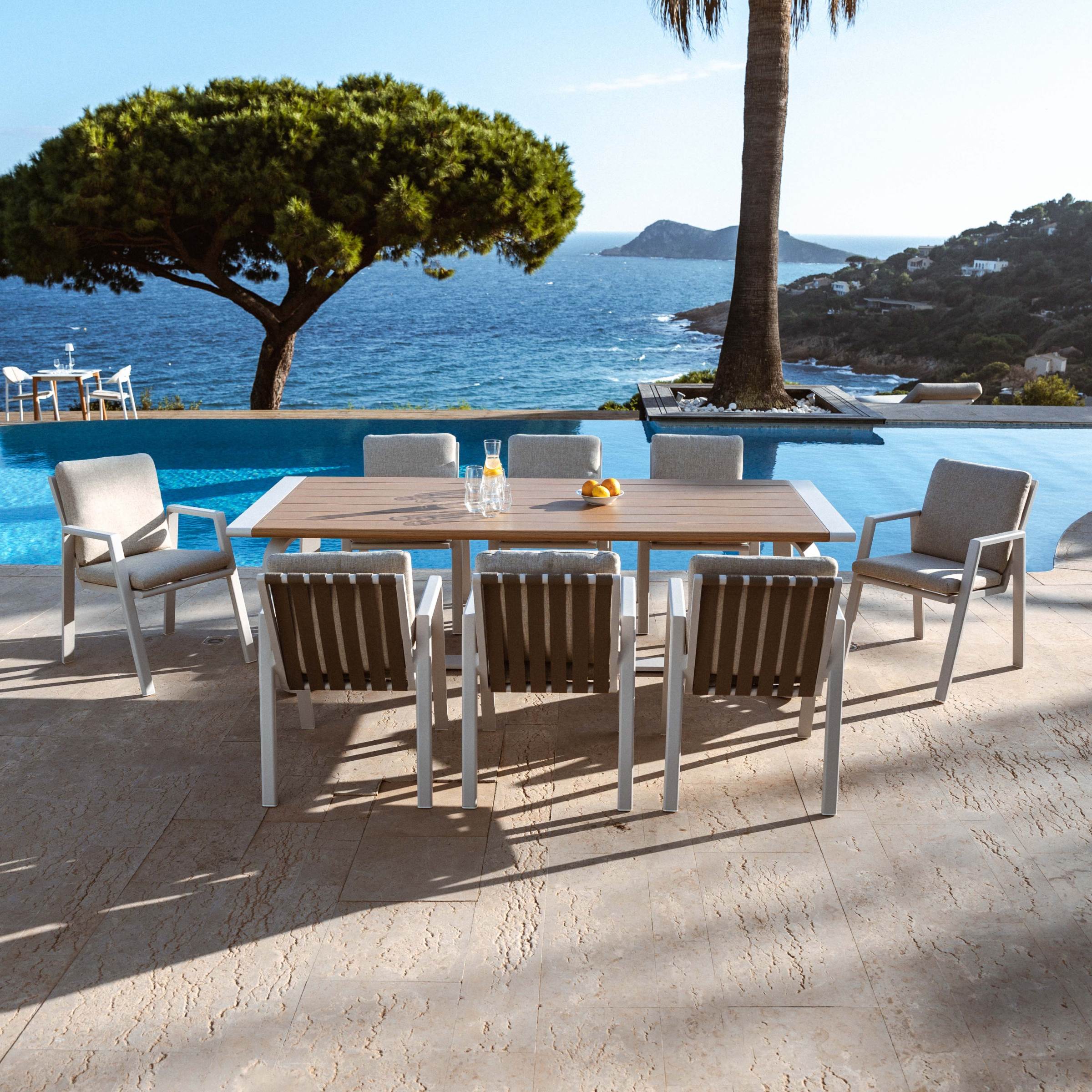 Table de jardin rectangulaire en aluminium 10 places (240 x 100 cm) Long Beach Blanc cendré