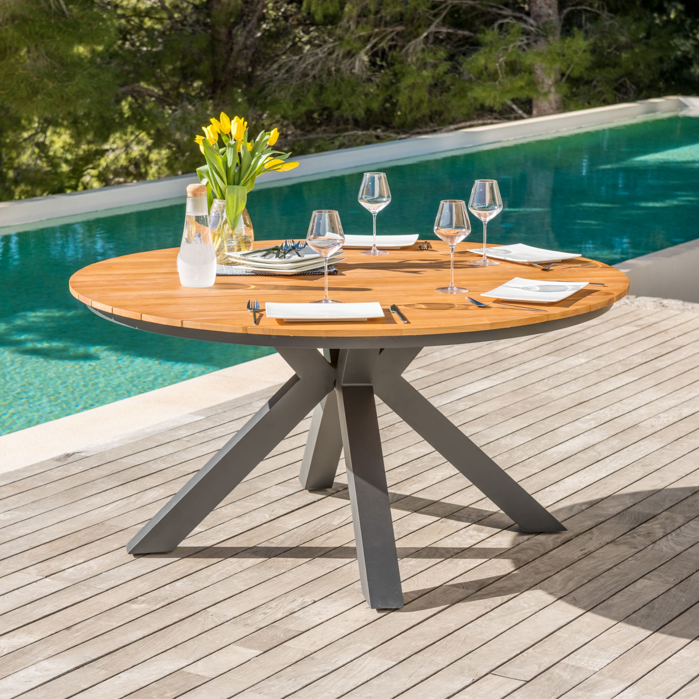 Table de jardin ronde en aluminium et bois teck 8 places (D140 cm) Bali Gris anthracite