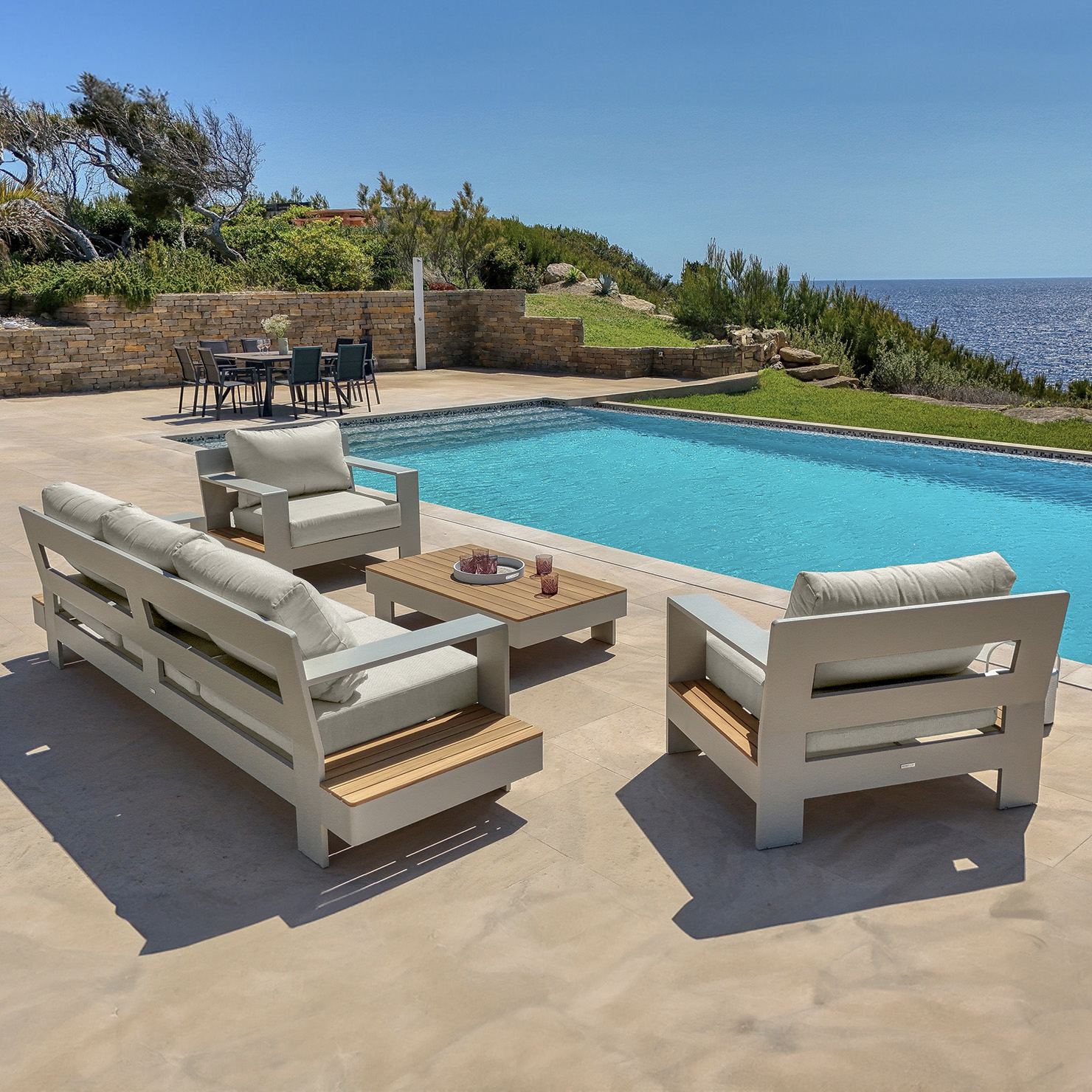 Salon de jardin aluminium et bois teck 5 places Antibes Crème