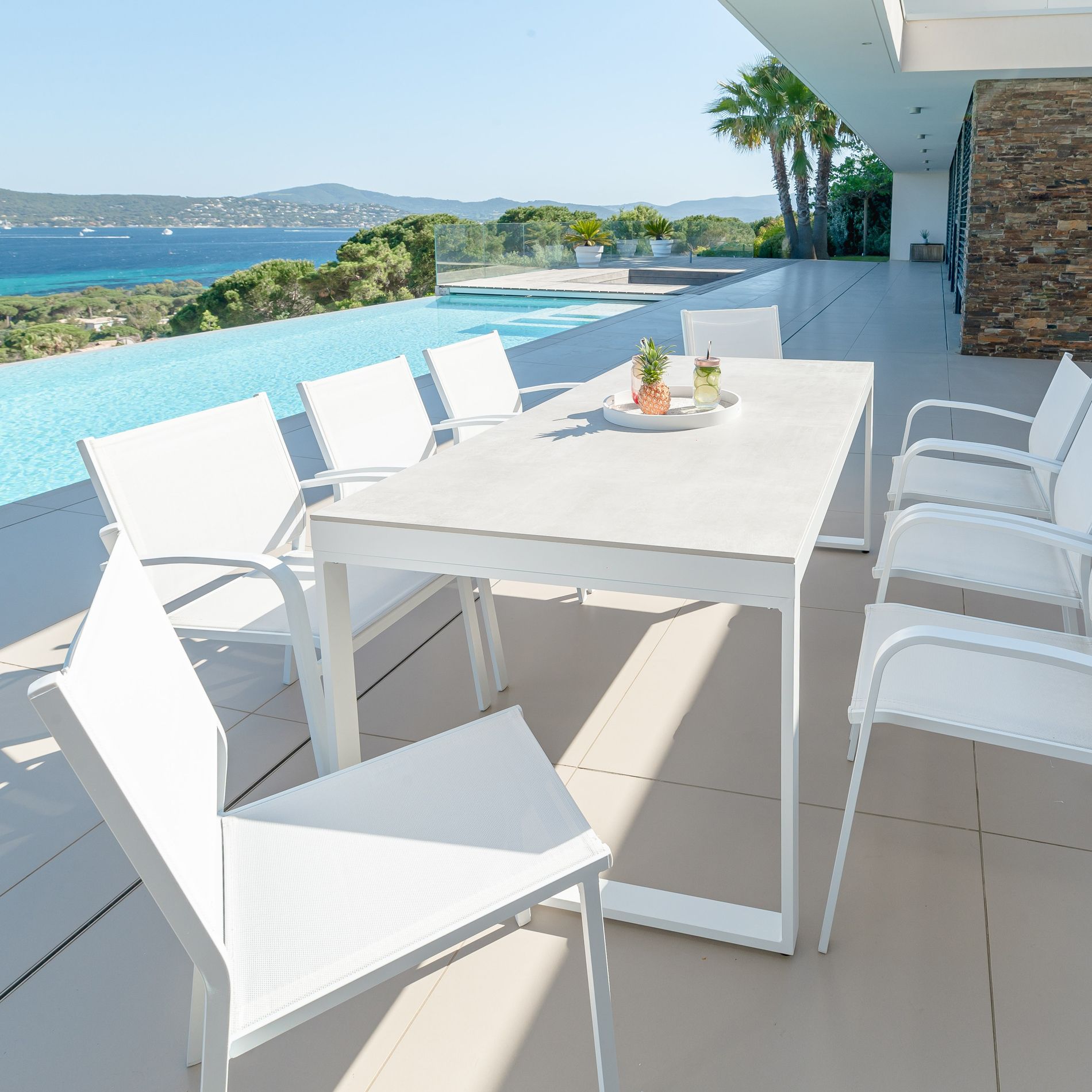 Table de jardin en aluminium et céramique 8 places (180 x 90 cm) Kore Blanc et gris clair