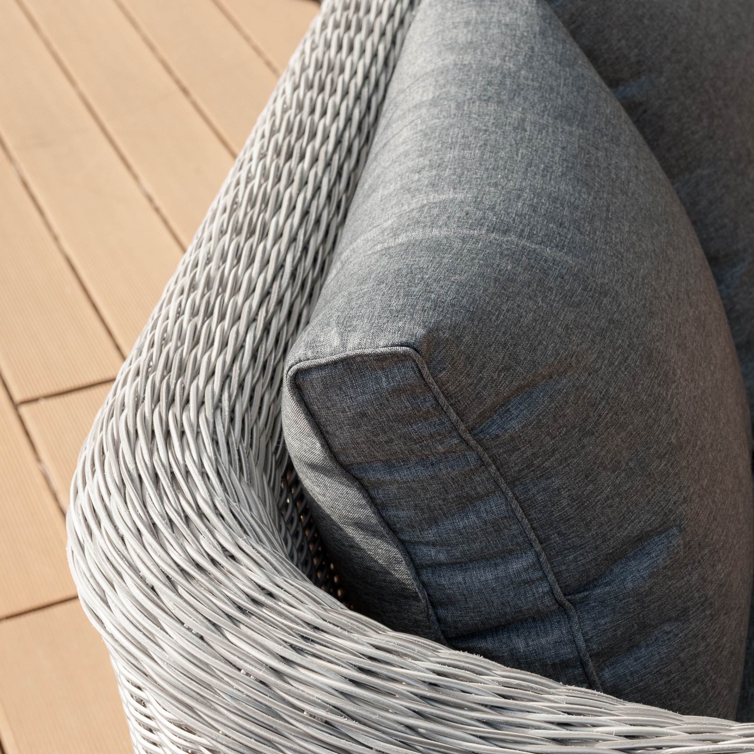 Salon de jardin en résine tressée 5 places 4 pcs Calvi Gris et gris foncé