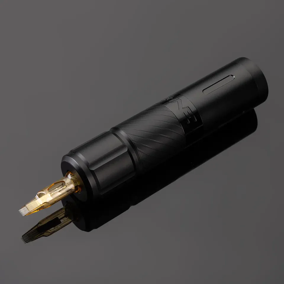 Neueste Tattoo-Maschinenpistole mit Digitalanzeige – Kabelloser Tattoo-Stift mit Akku