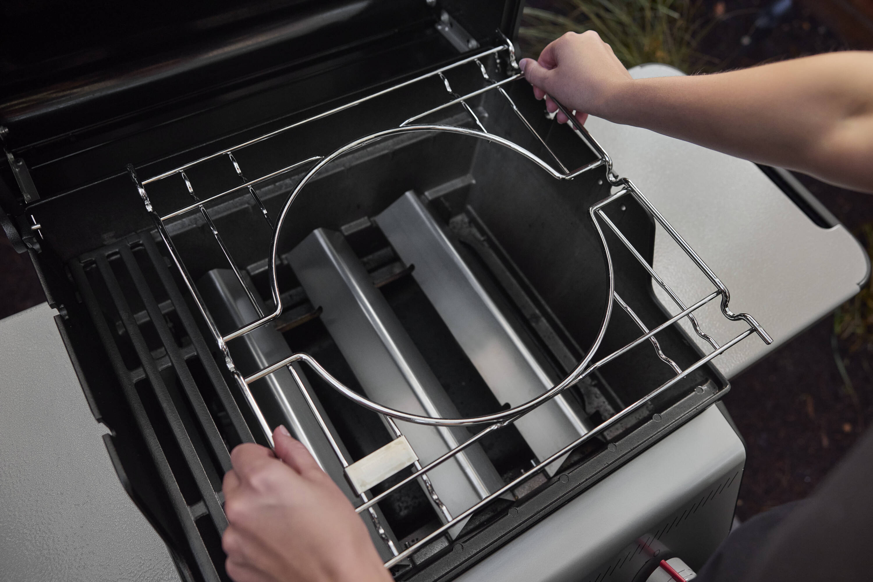 Weber Spirit 300 5 -Pack 15.3-in x 2.75-in Stainless steel Heat plate