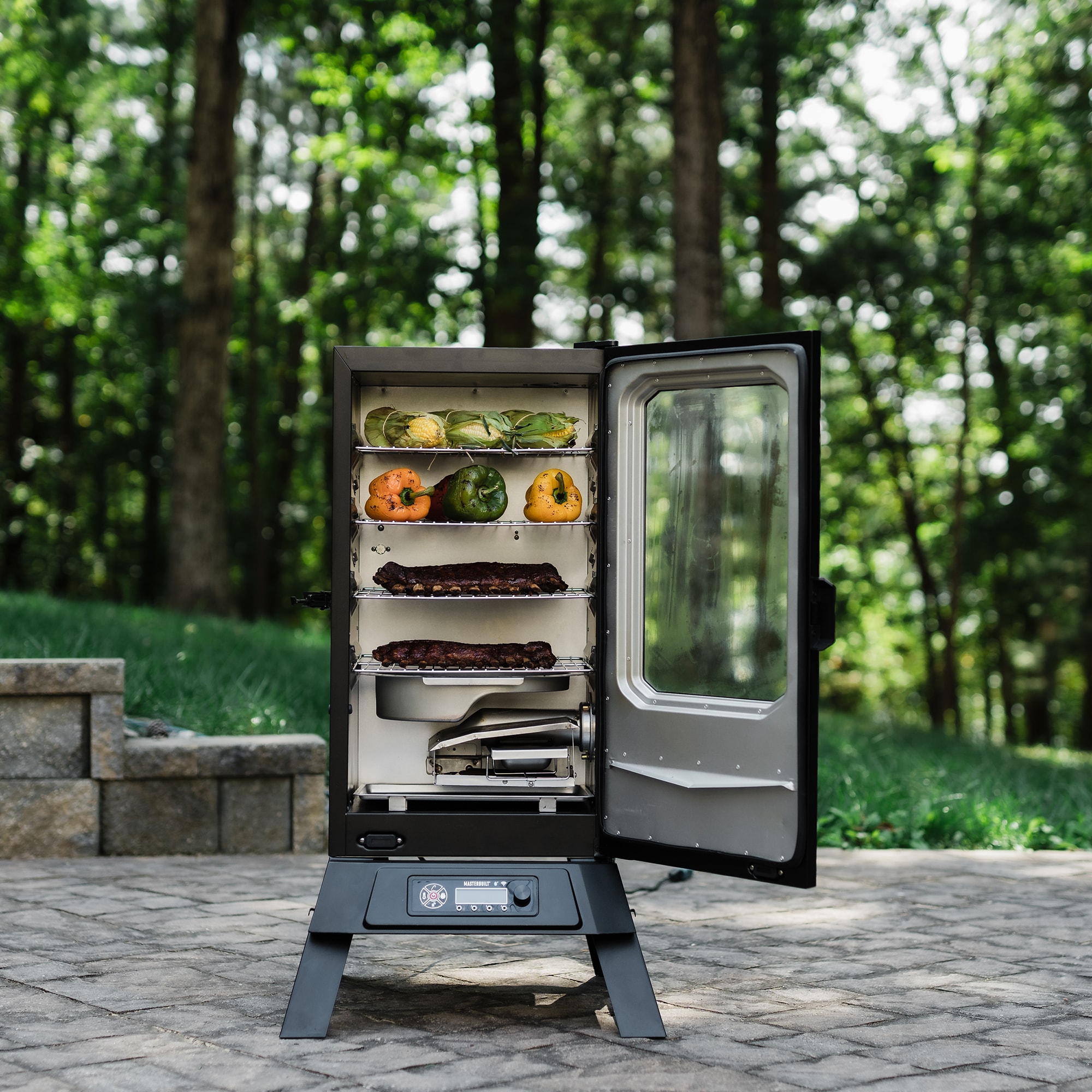 Masterbuilt Wifi 710 710-Sq. in Black Smart Electric Smoker