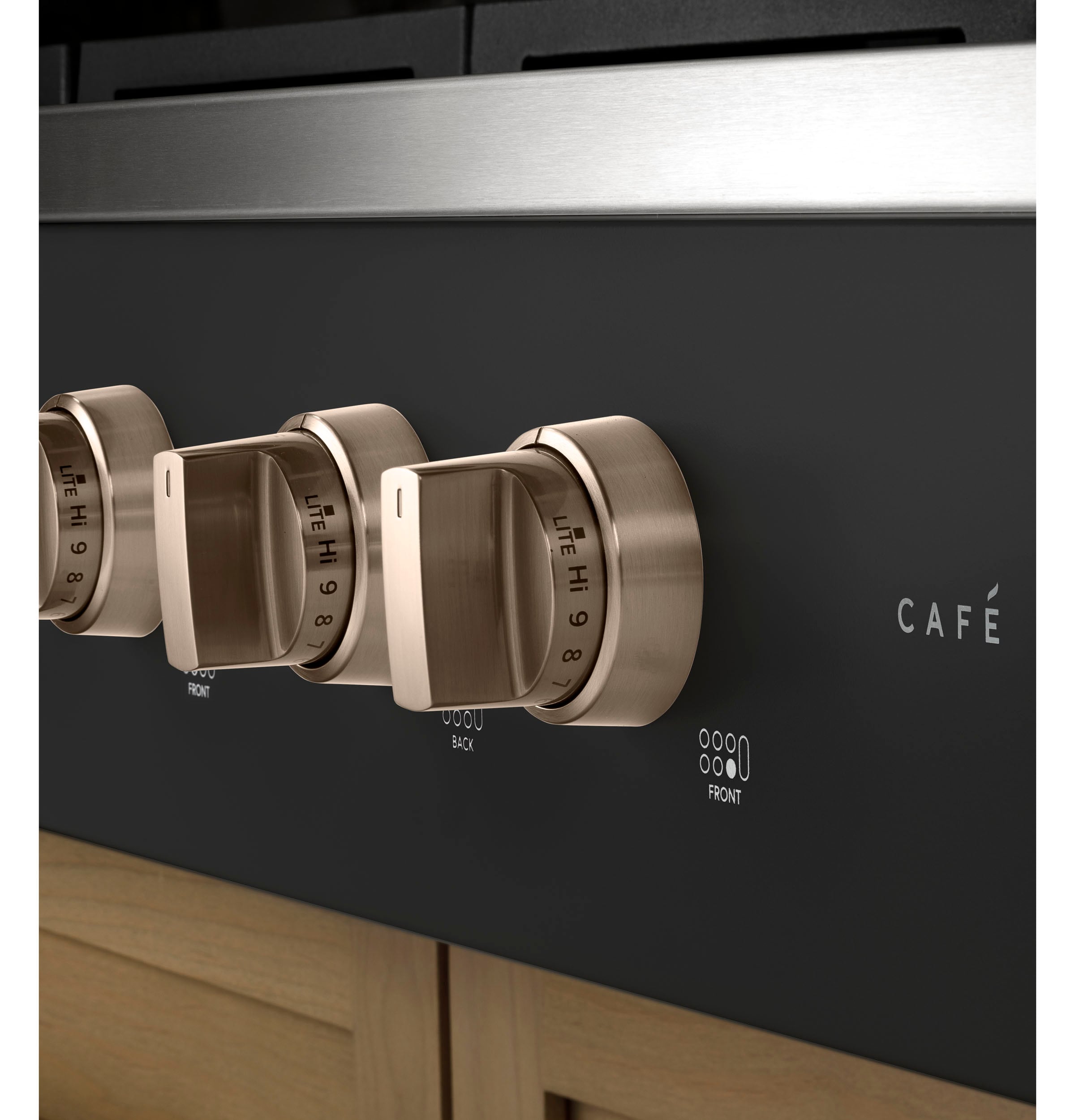 Cafe 36-in Gas range Handle and knob kit ( Brushed Copper )