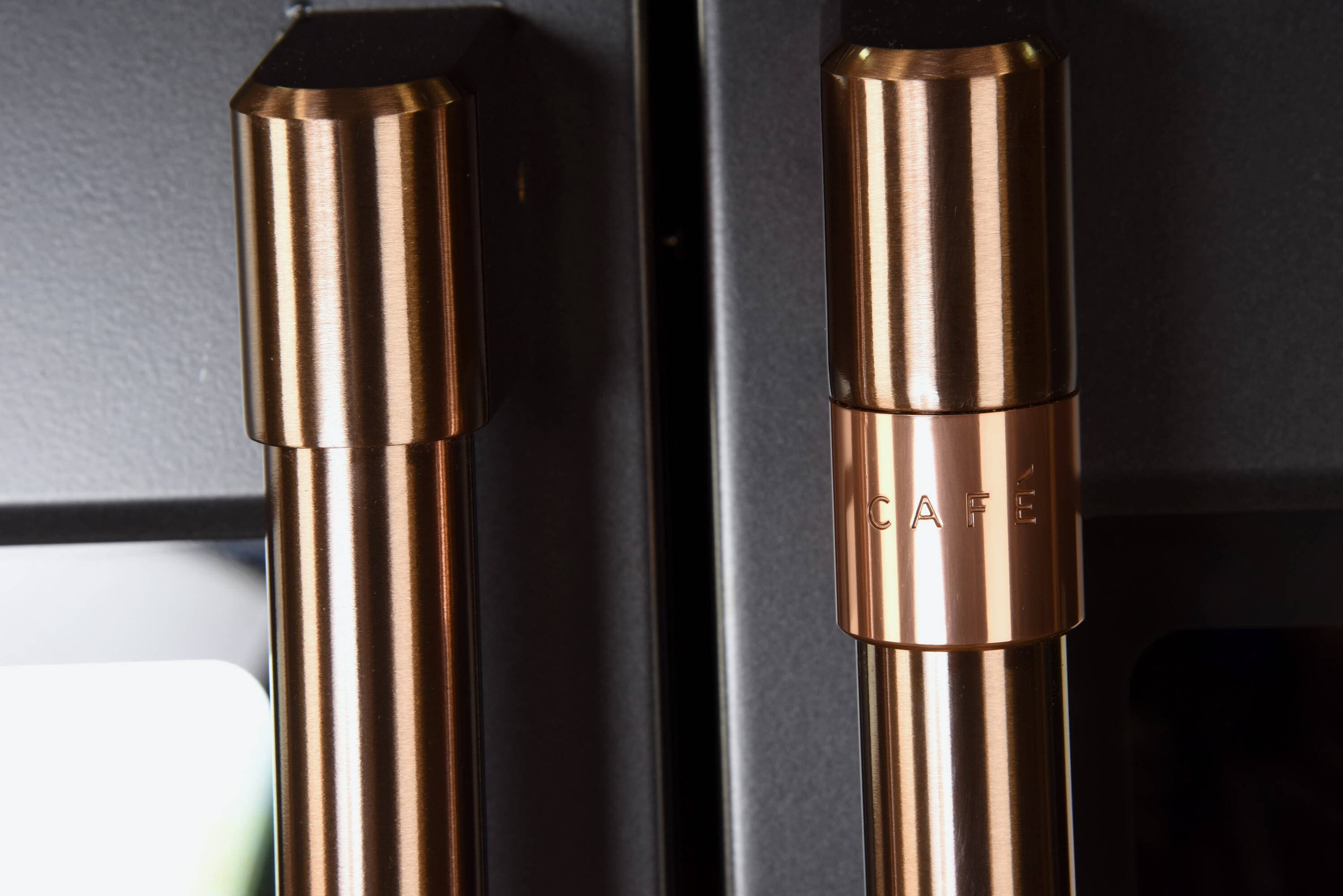 Cafe 30-in 7 -Pack Wall oven handle ( Brushed Copper )