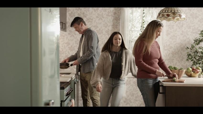 UNIQUE Classic Retro 24-in 4 burners 2.9-cu ft Convection Oven Freestanding Natural Gas Range ( Summer mint green )