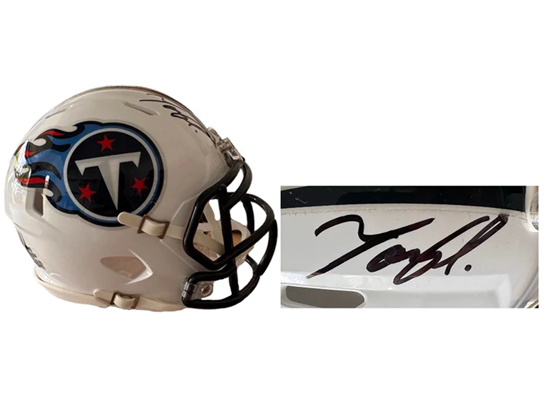 Tony Pollard Signed Tennessee Titans Throwback Speed Mini Helmet Beckett