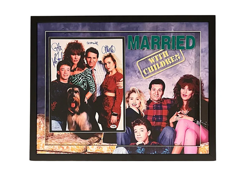 Ed O'Neill, Katey Sagal, Christina Applegate, David Faustino Signed 3D Framed 27x21 Photo PSA