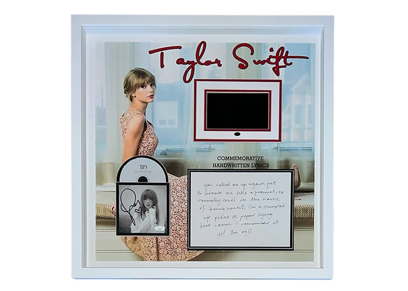 Taylor Swift Signed 3D With With Playable Video 25x25 Framed CD JSA