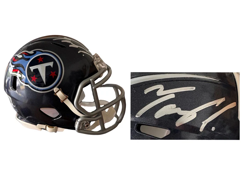 Tony Pollard Signed Tennessee Titans Speed Mini Helmet Beckett