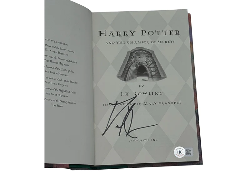 Daniel Radcliffe Signed Harry Potter Chamber of Secrets Book Autograph Beckett