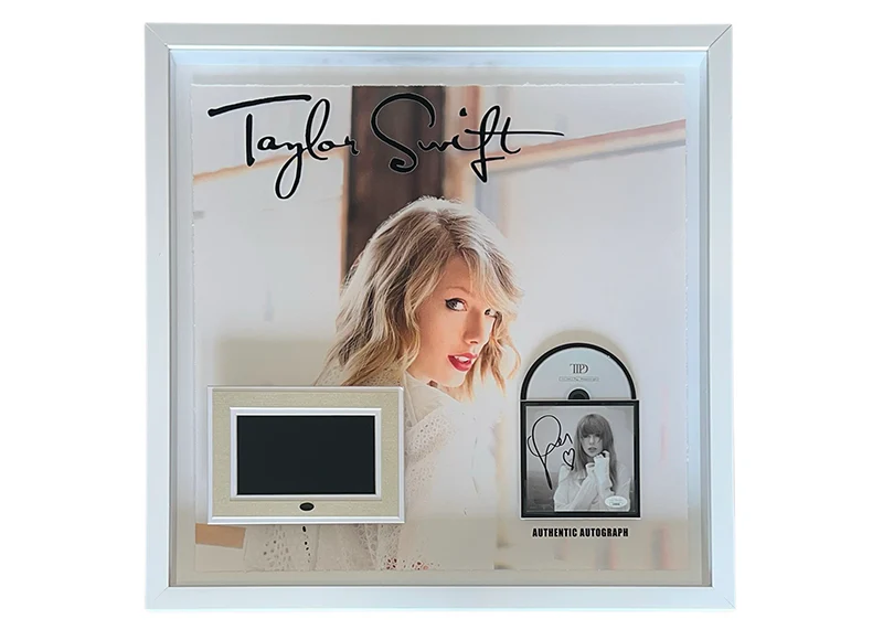 Taylor Swift Signed 3D With With Playable Video 25x25 Framed CD JSA