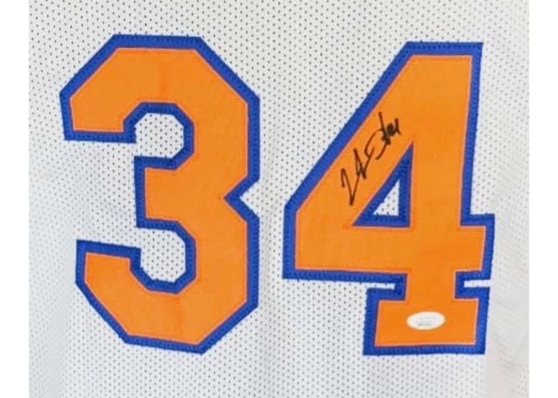 Charles Oakley Autographed New York Custom White Basketball jersey (JSA)