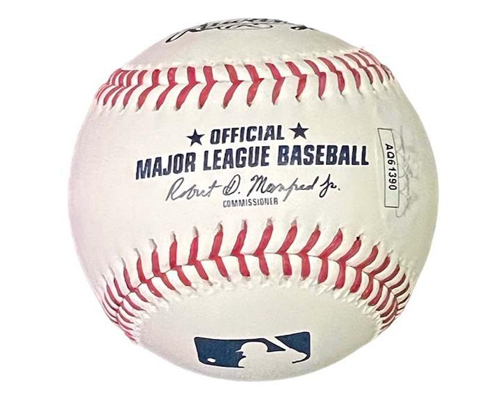 Pete Rose Signed Official MLB ��Charlie Hustle�� Inscription Baseball JSA
