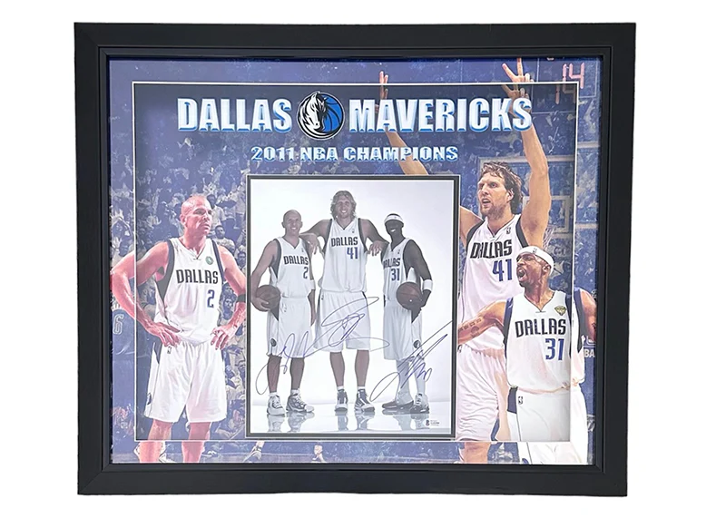 Dirk Nowitzki Jason Kidd & Jason Terry Signed 3D frame Photo W LED Light Beckett 29x25