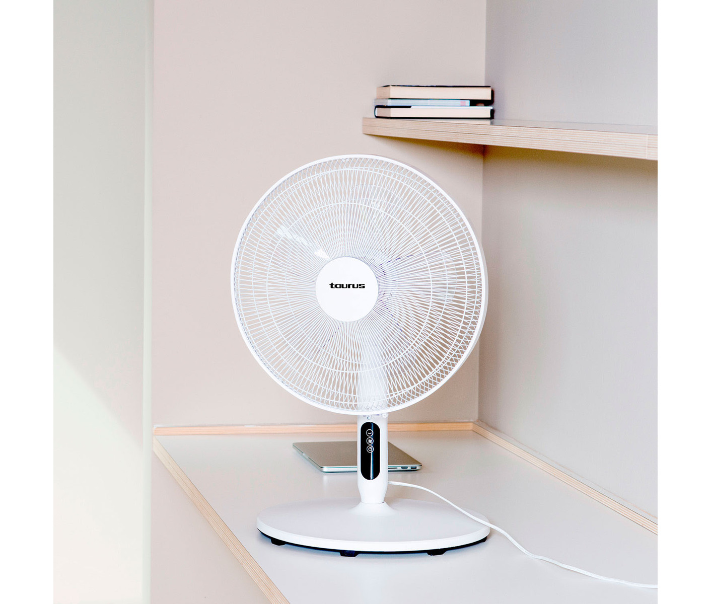 Taurus Ventilator Ice Brise 3- In-1 White 40cm