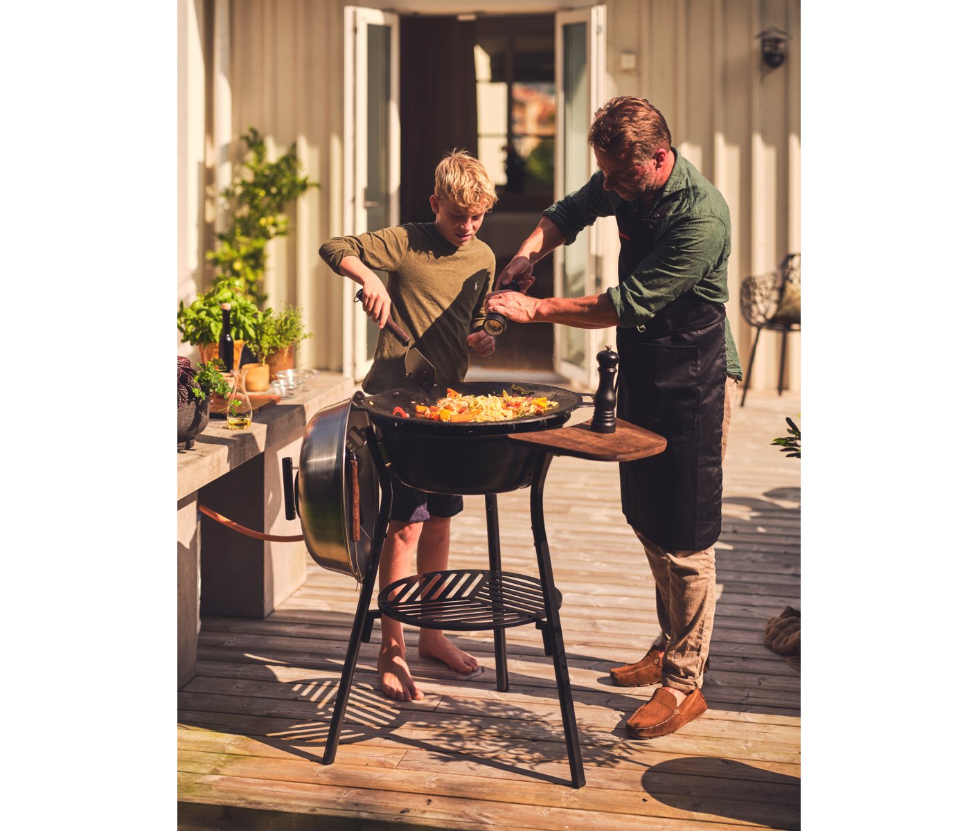 Muurikka Stekplatteset gas LL Svart 58 cm