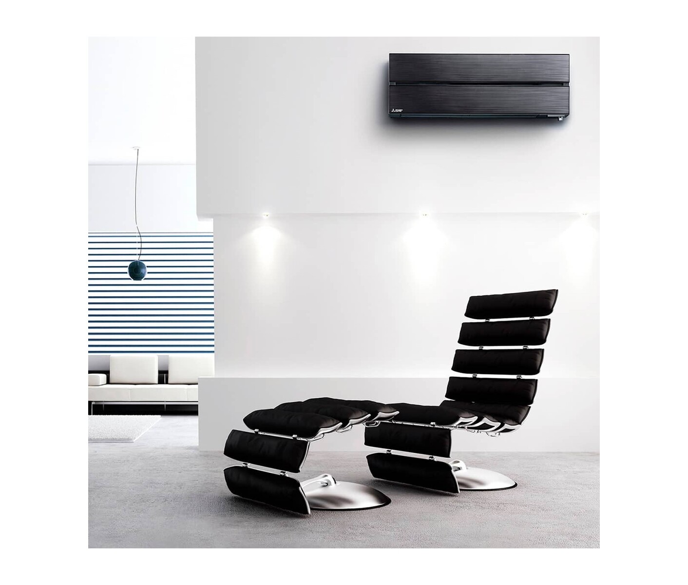 Mitsubishi LN 35 Hero Black