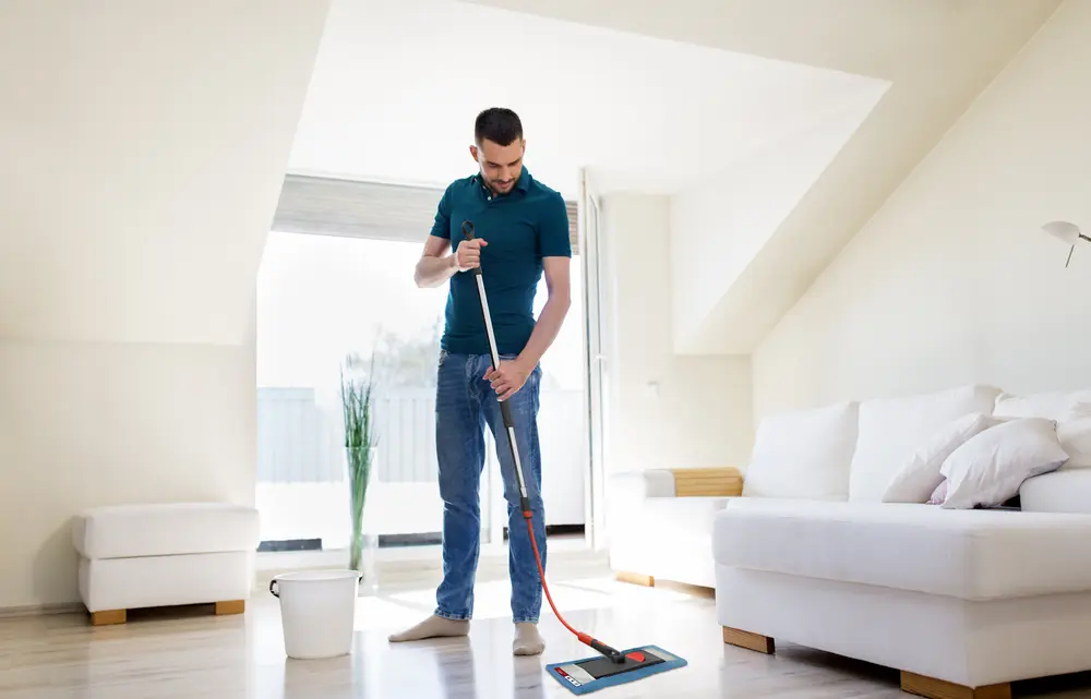 Mopp med böjbart handtag