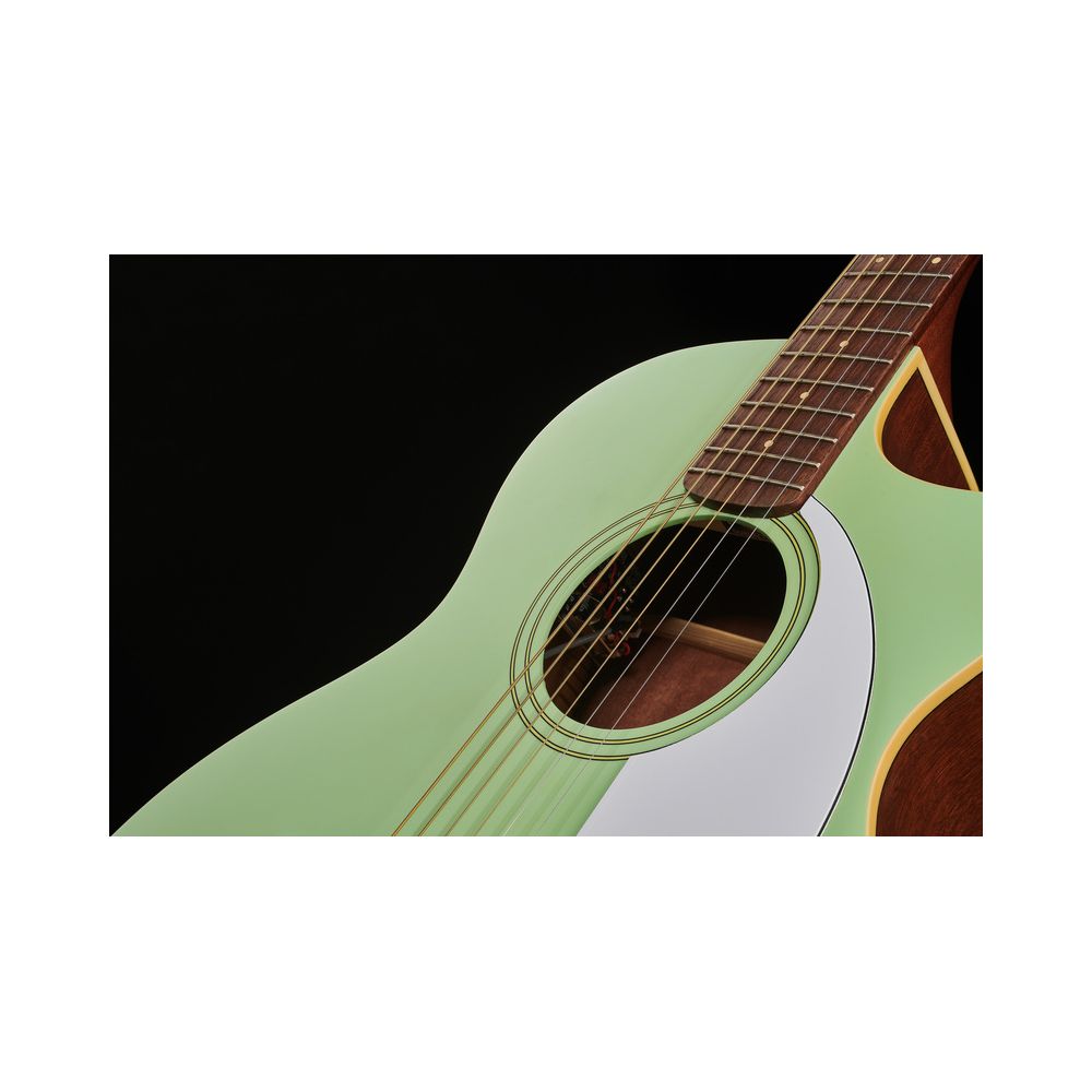 Fender Newporter Player SFG WN – Thomann Ireland