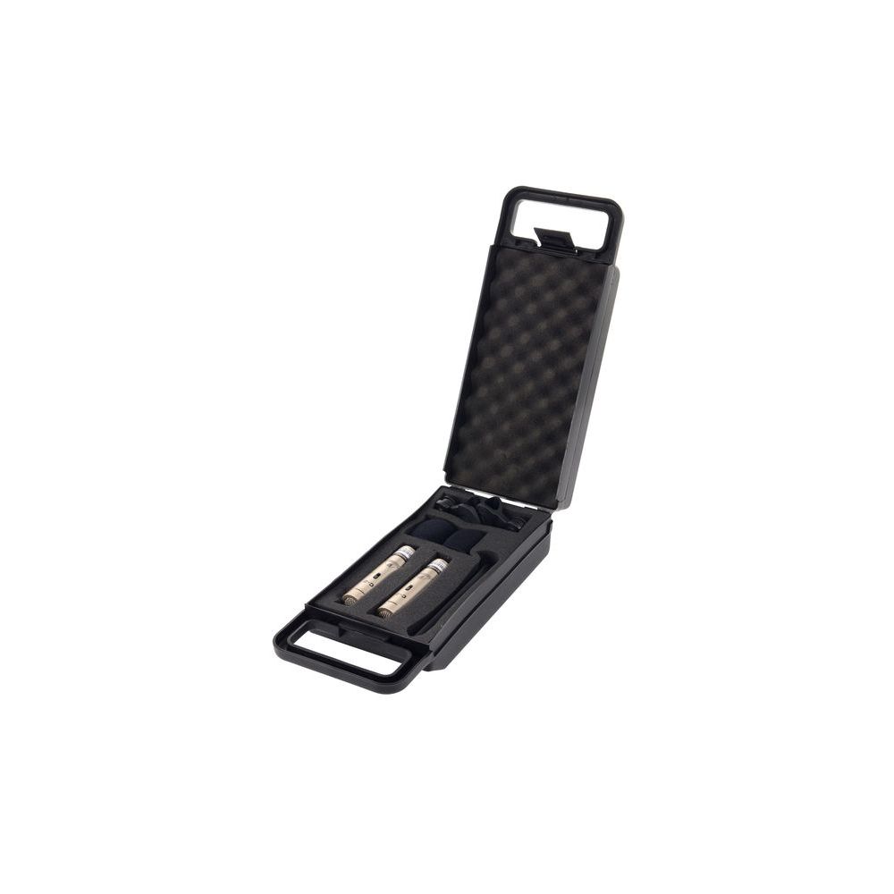 Behringer C