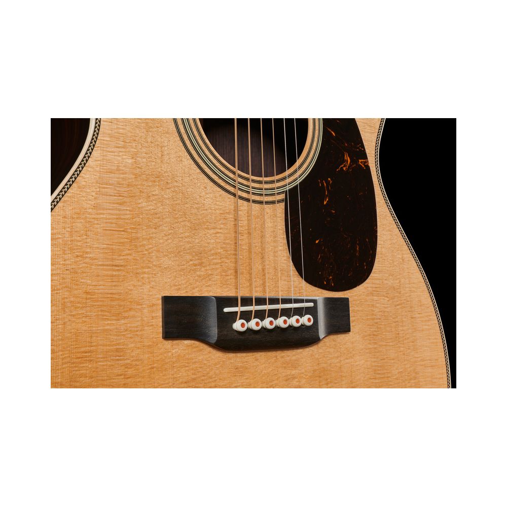 Martin Guitar 000