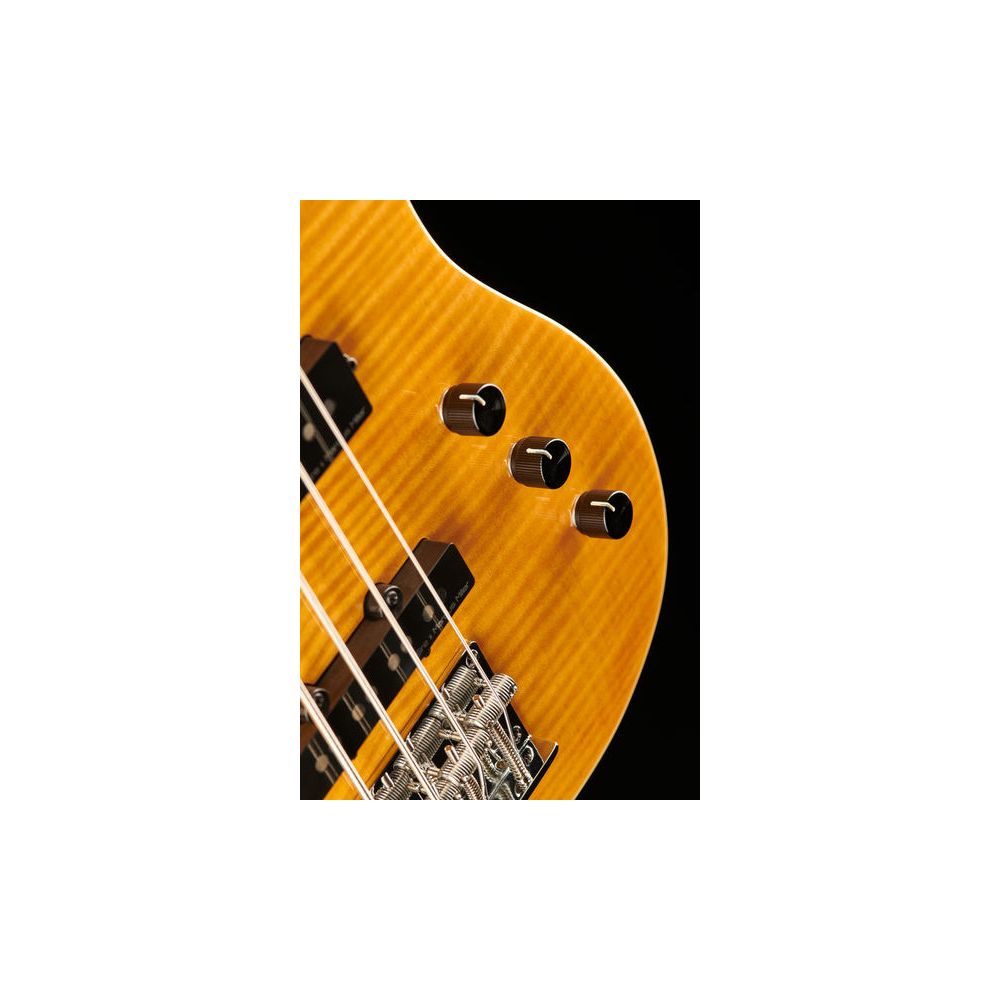 Marcus Miller U5 NT MN Short – Thomann Ireland