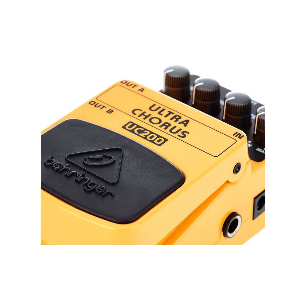 Behringer UC200 – Thomann Ireland