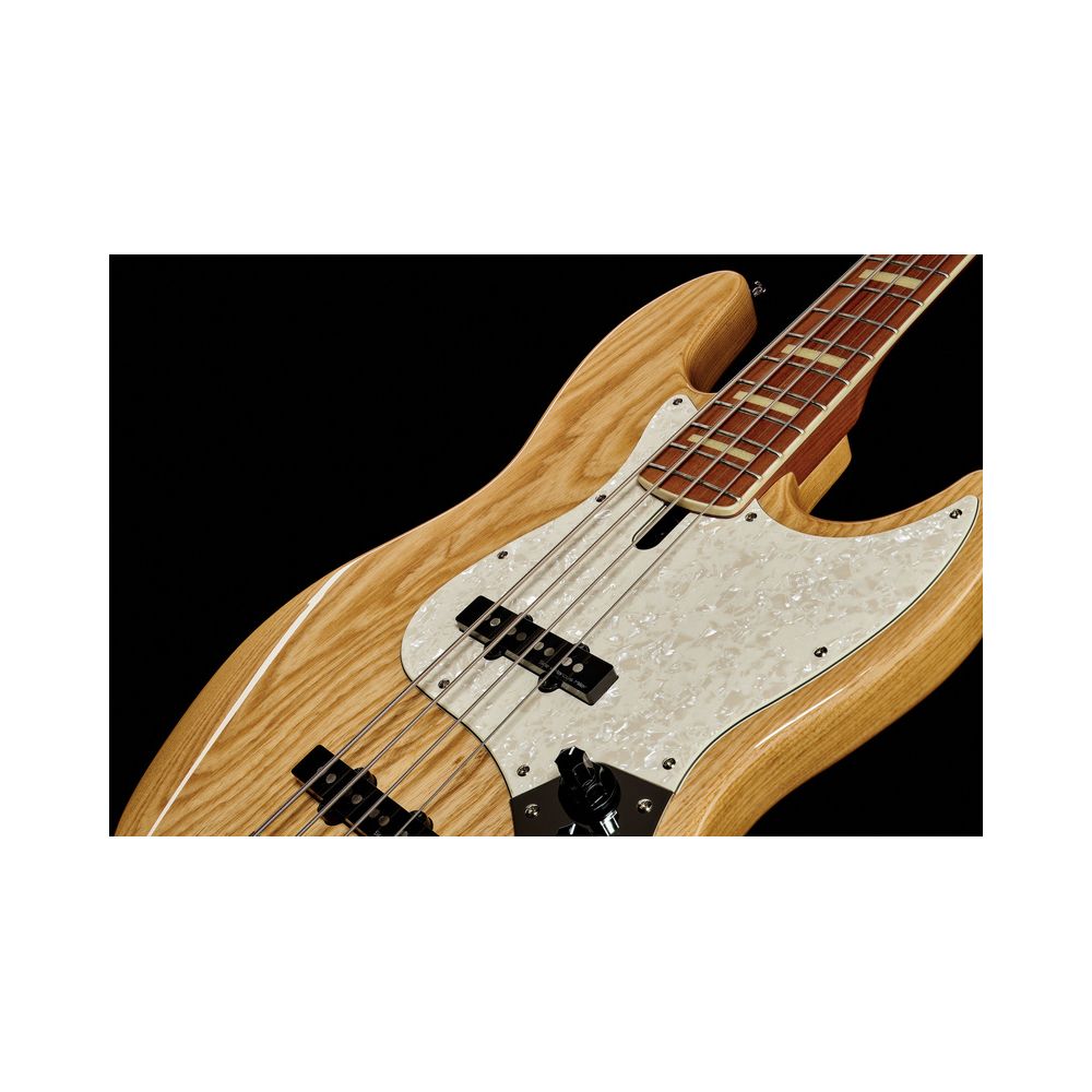 Marcus Miller V8