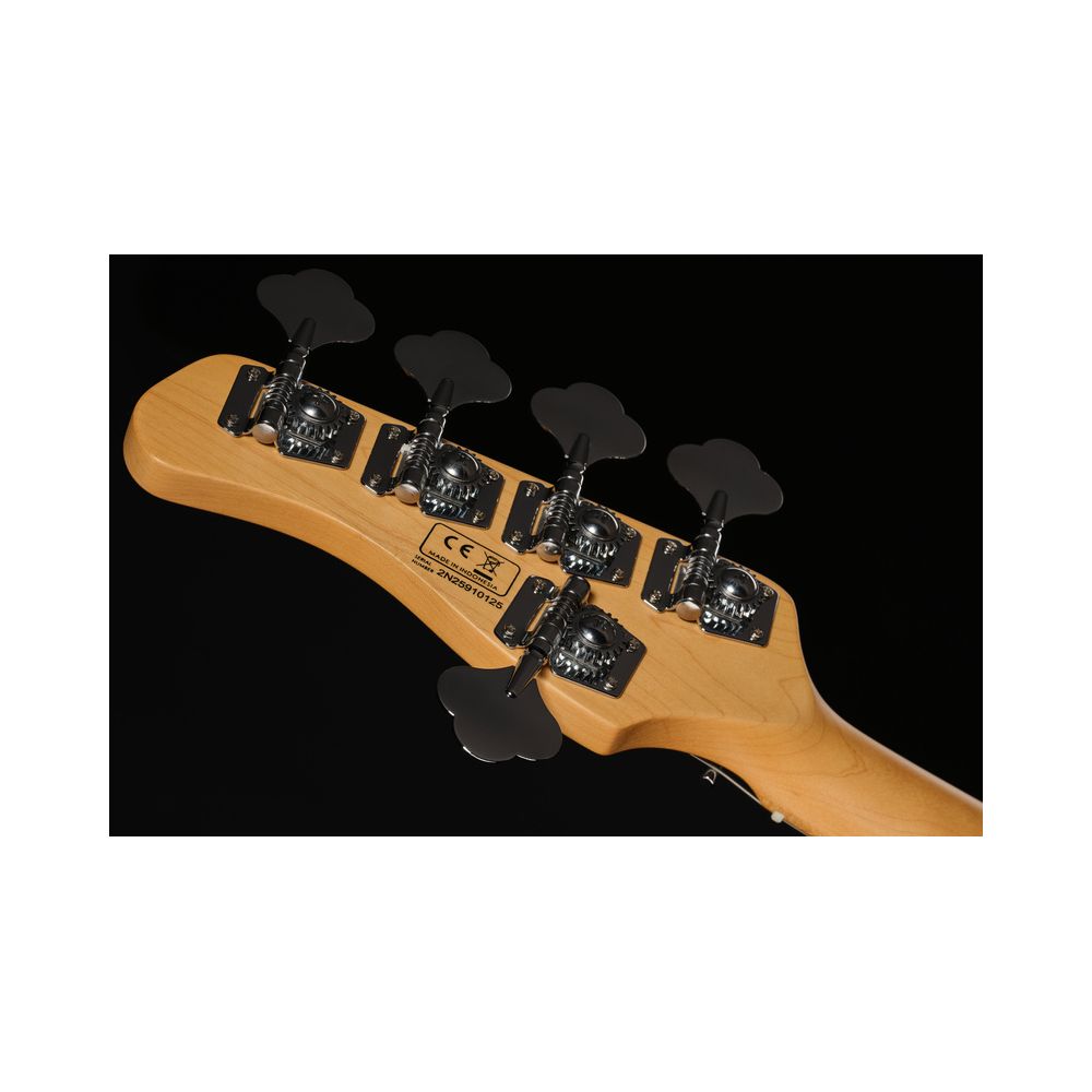 Marcus Miller Z3