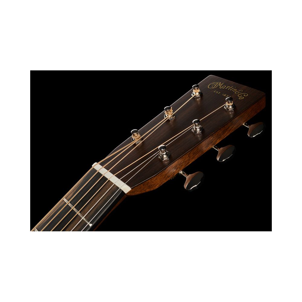 Martin Guitar OM