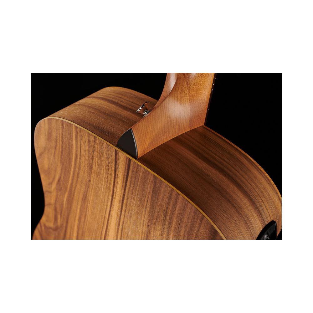 Taylor Academy Series 10e Walnut/Spru – Thomann Ireland