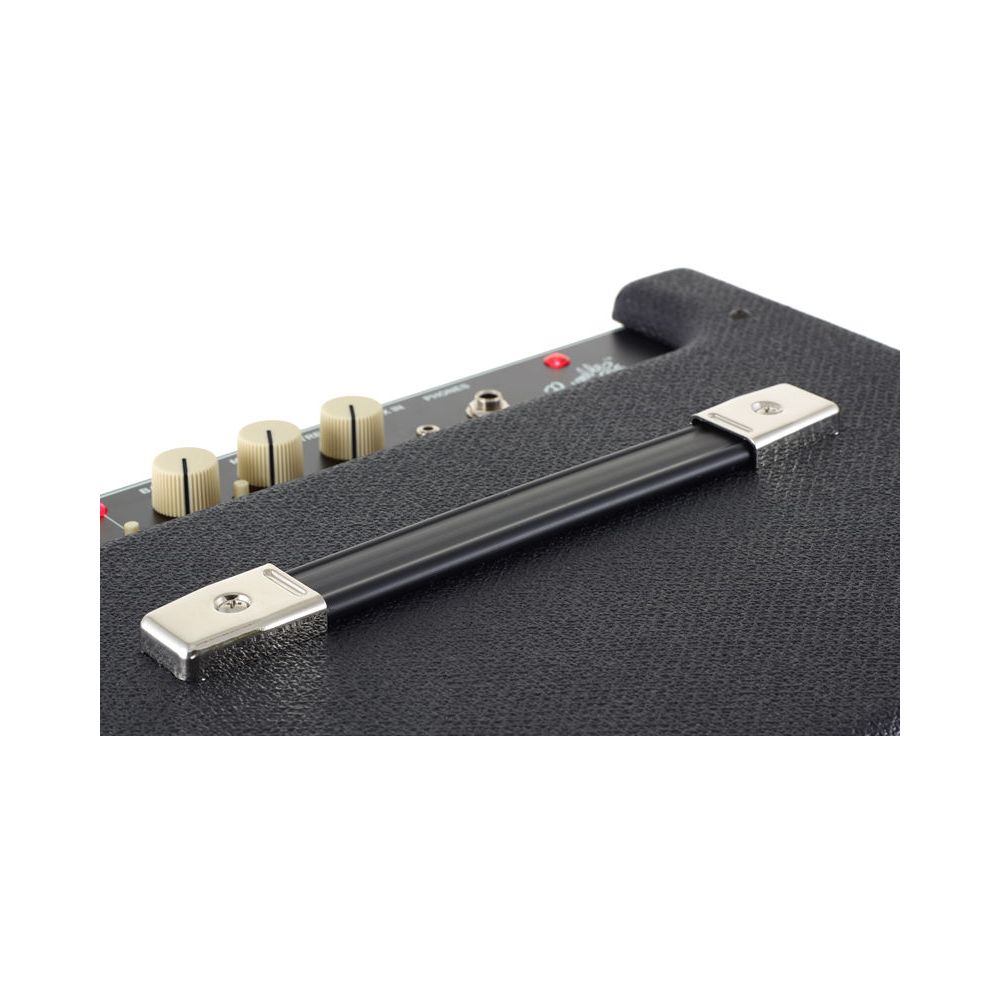 Fender Rumble 25  – Thomann Ireland