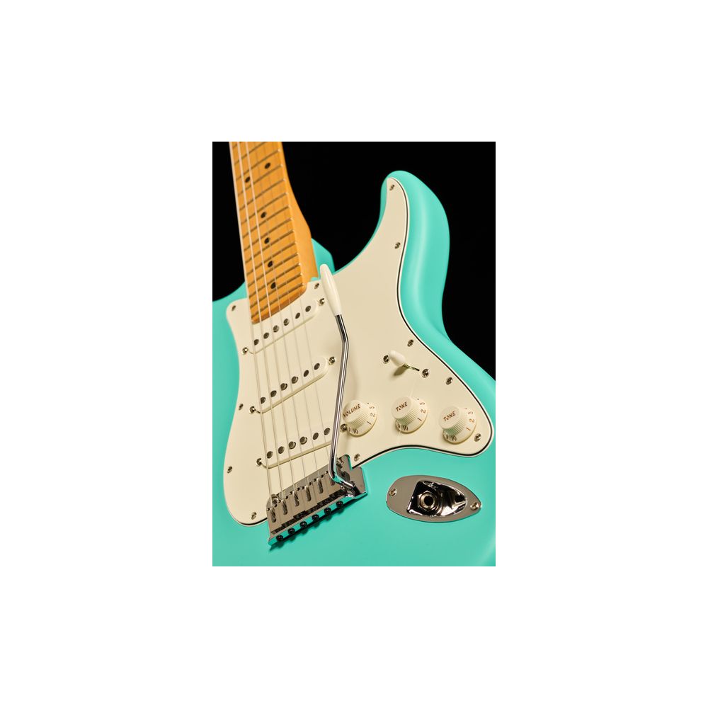 Fender Exclusive Ens Strat MN STN SFG – Thomann Ireland