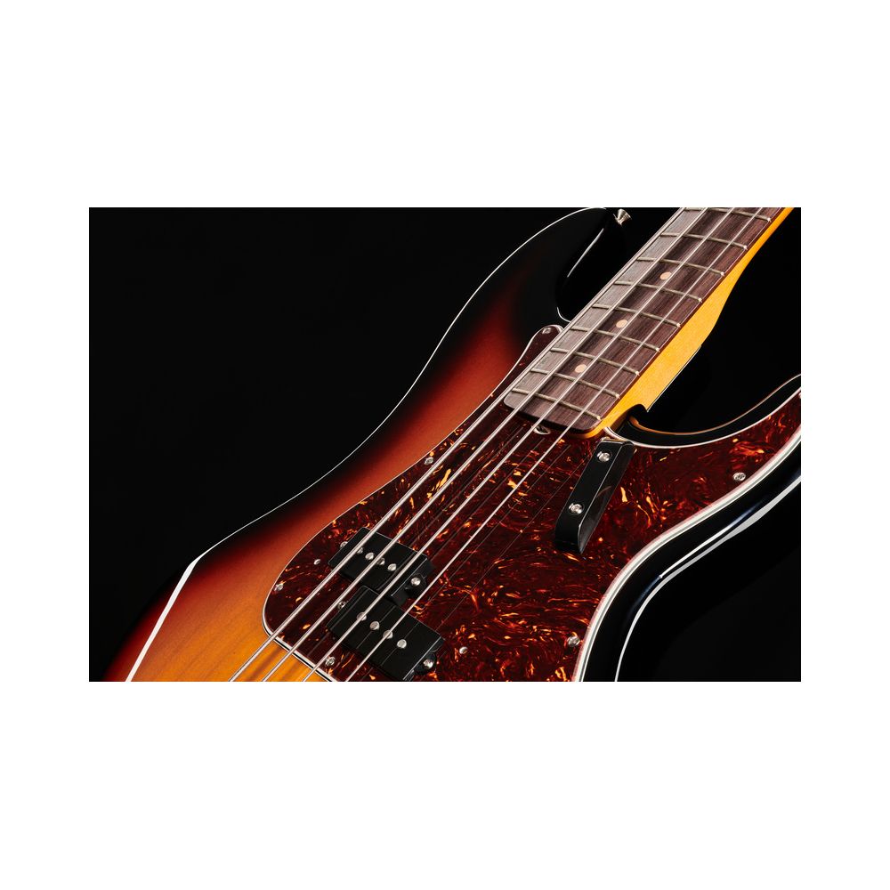 Fender AV II 60 P BASS RW WT3TB – Thomann Ireland