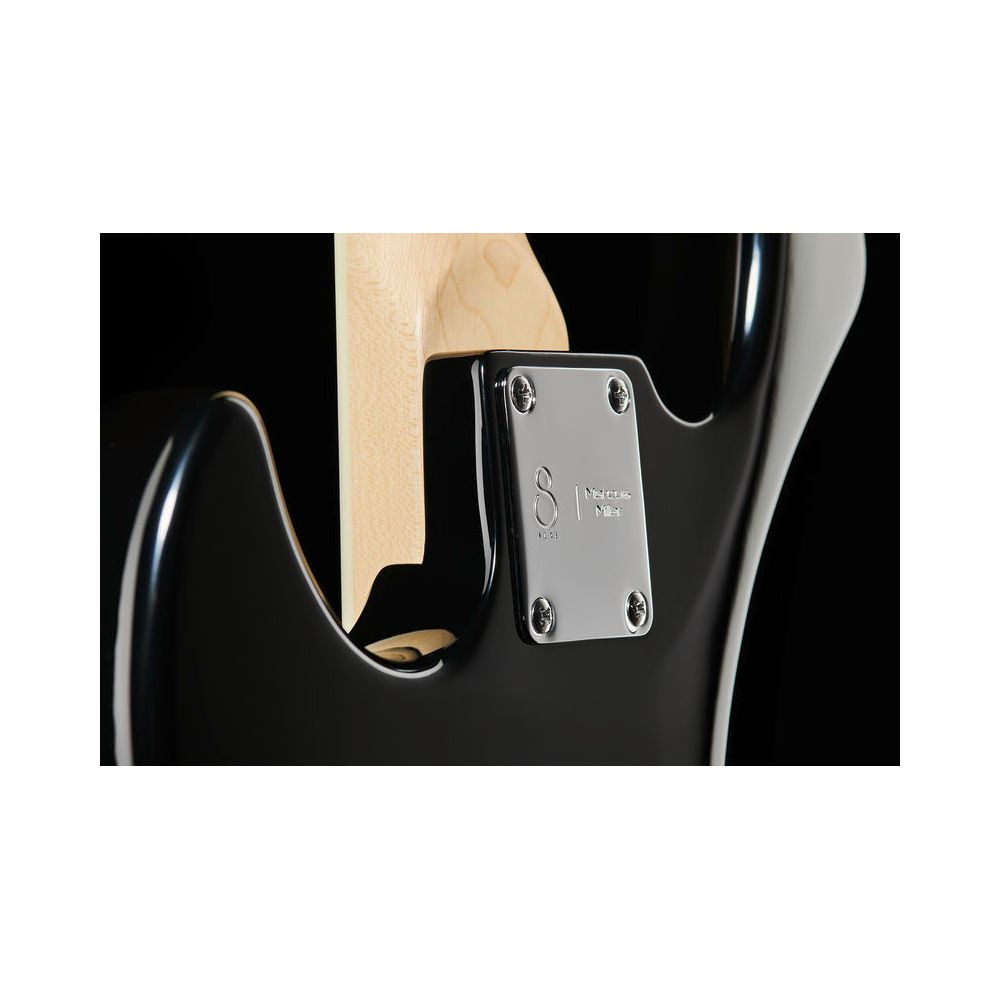Marcus Miller V7 Alder
